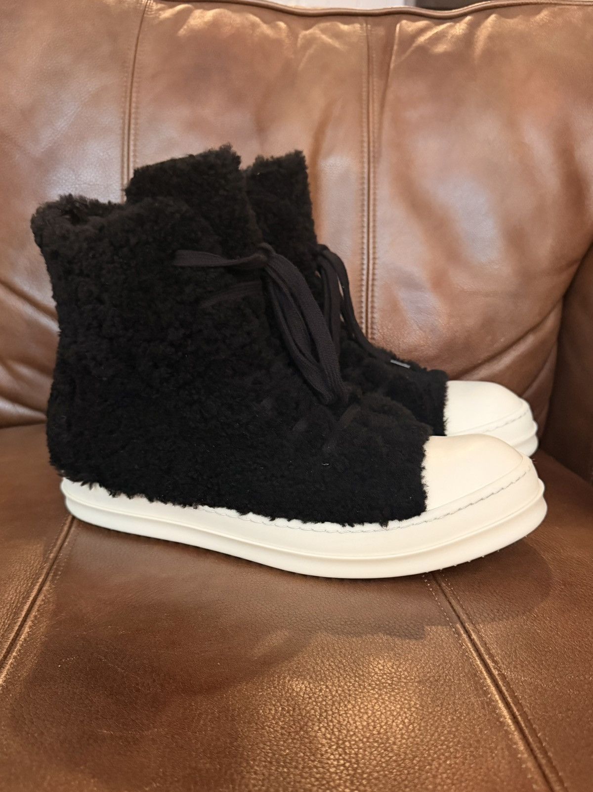 Rick Owens Rick Owens Shearling Lamb Ramones High 44.5 Black Milk Size US 11.5 / EU 44-45 - 3 Thumbnail