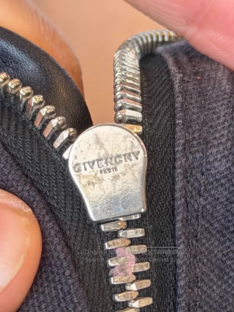 Givenchy Givenchy Black Zip Hooded Sweatshirt Size ONE SIZE - 5 Thumbnail