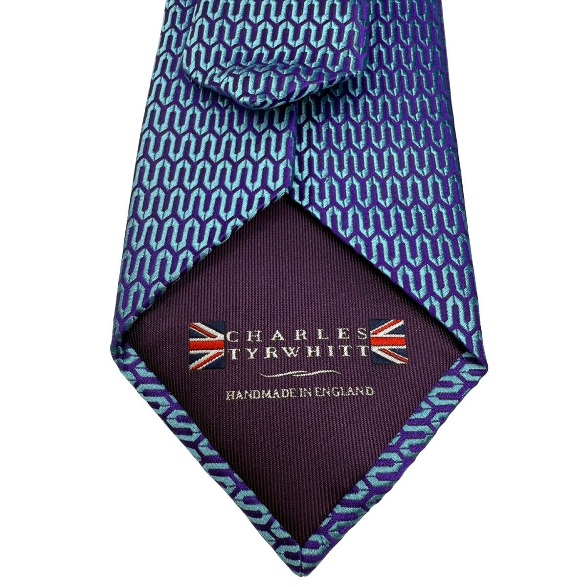 Charles Tyrwhitt Charles Tyrwhitt Silk Tie, Purple, Made in England, Like New Size ONE SIZE - 4 Thumbnail