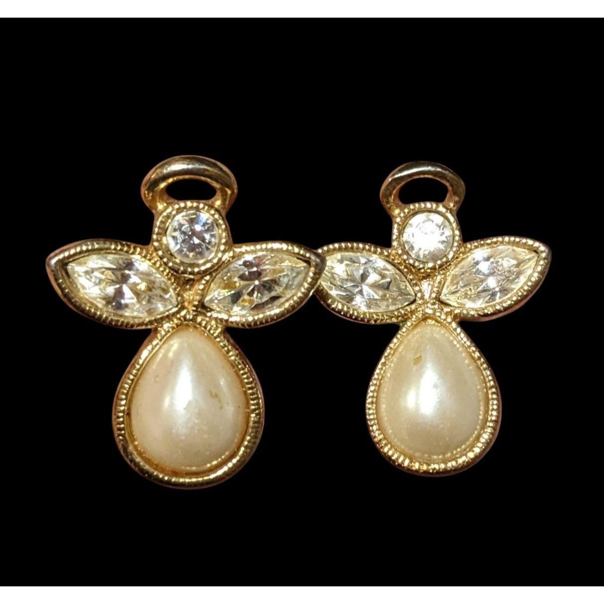 Other Vintage Avon Angel Gold Tone Rhinestone Faux Pearl Stud Earr Size ONE SIZE - 1 Thumbnail