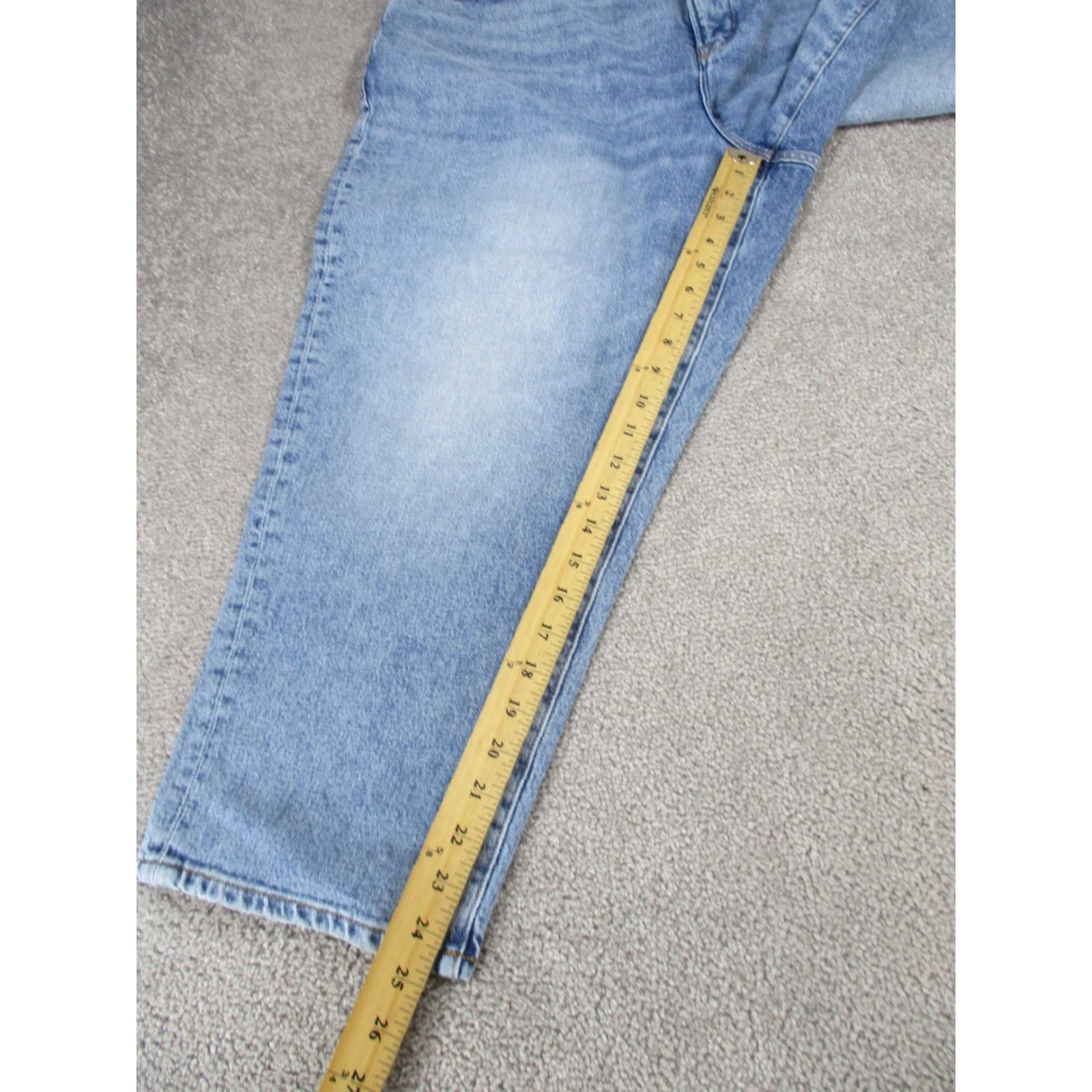 Good American Good American Jeans Womens 15 Light Wash Denim Crop NEW Cropped Jeans Blue Regular Rise High Zip 15 Womens jeans Size 36" / US 14 / IT 50 - 5 Thumbnail