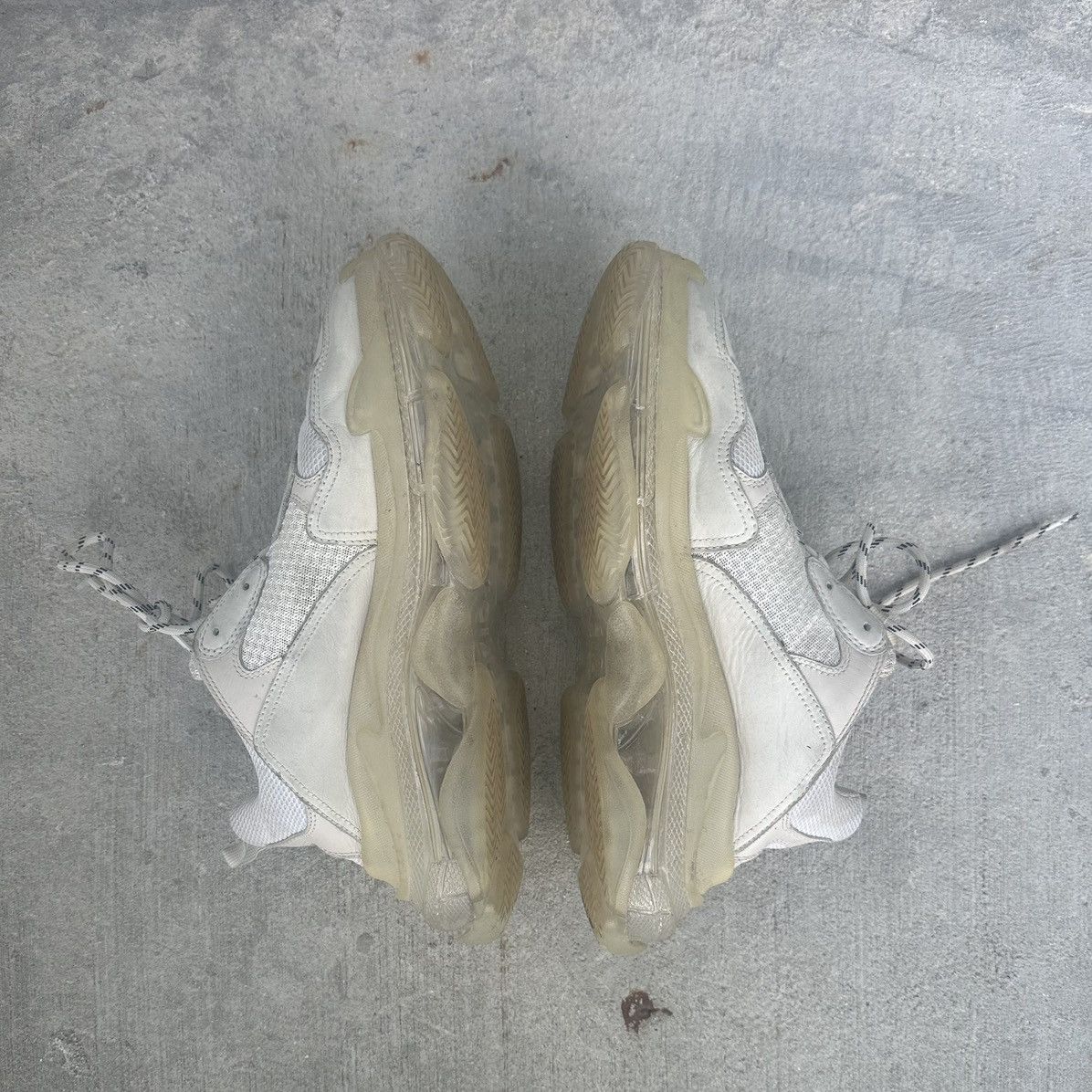 Balenciaga Triple S Clear Sole Sneaker in White Size US 11 / EU 44 - 4 Thumbnail