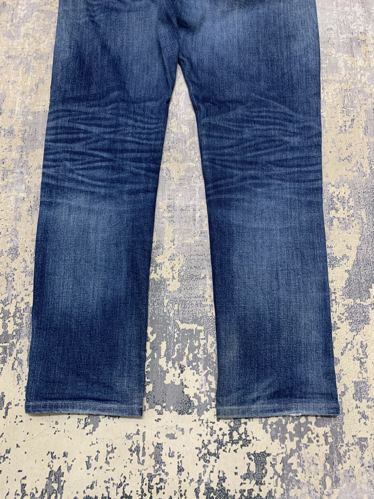 Japanese Brand Distressed Uniqlo Selvedge Undercover Style Jeans 34x31 Size US 35 - 15 Thumbnail
