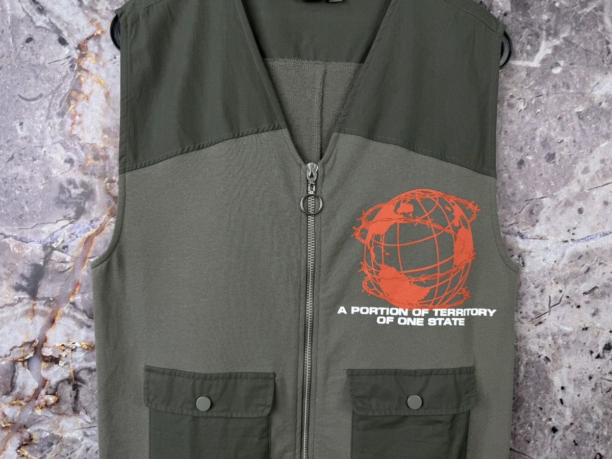 Asos Men’s ASOS Vest With Pockets Streetwear Size Medium Size US M / EU 48-50 / 2 - 3 Thumbnail