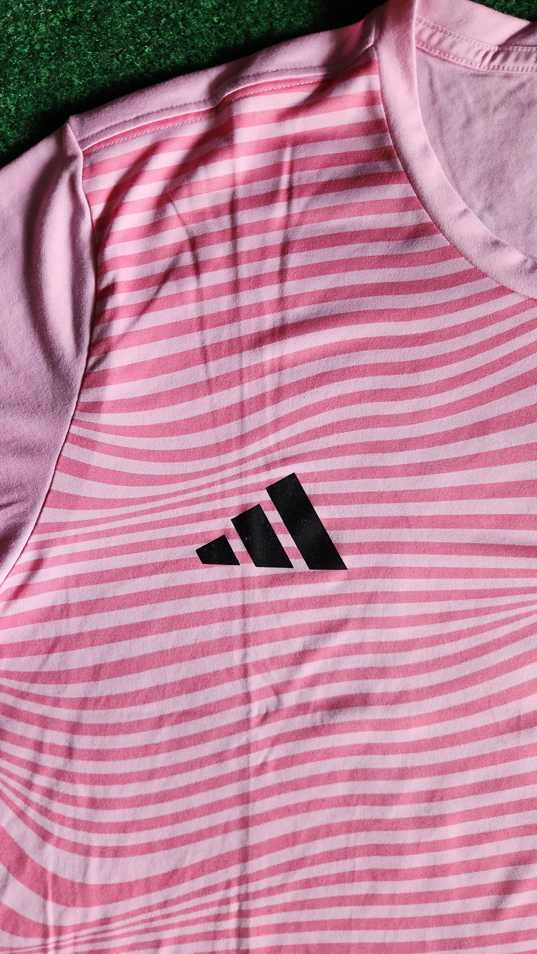 Adidas Adidas Inter Miami CF Lionel Messi #10 Pink Men Size XL Size US XL / EU 56 / 4 - 5 Thumbnail