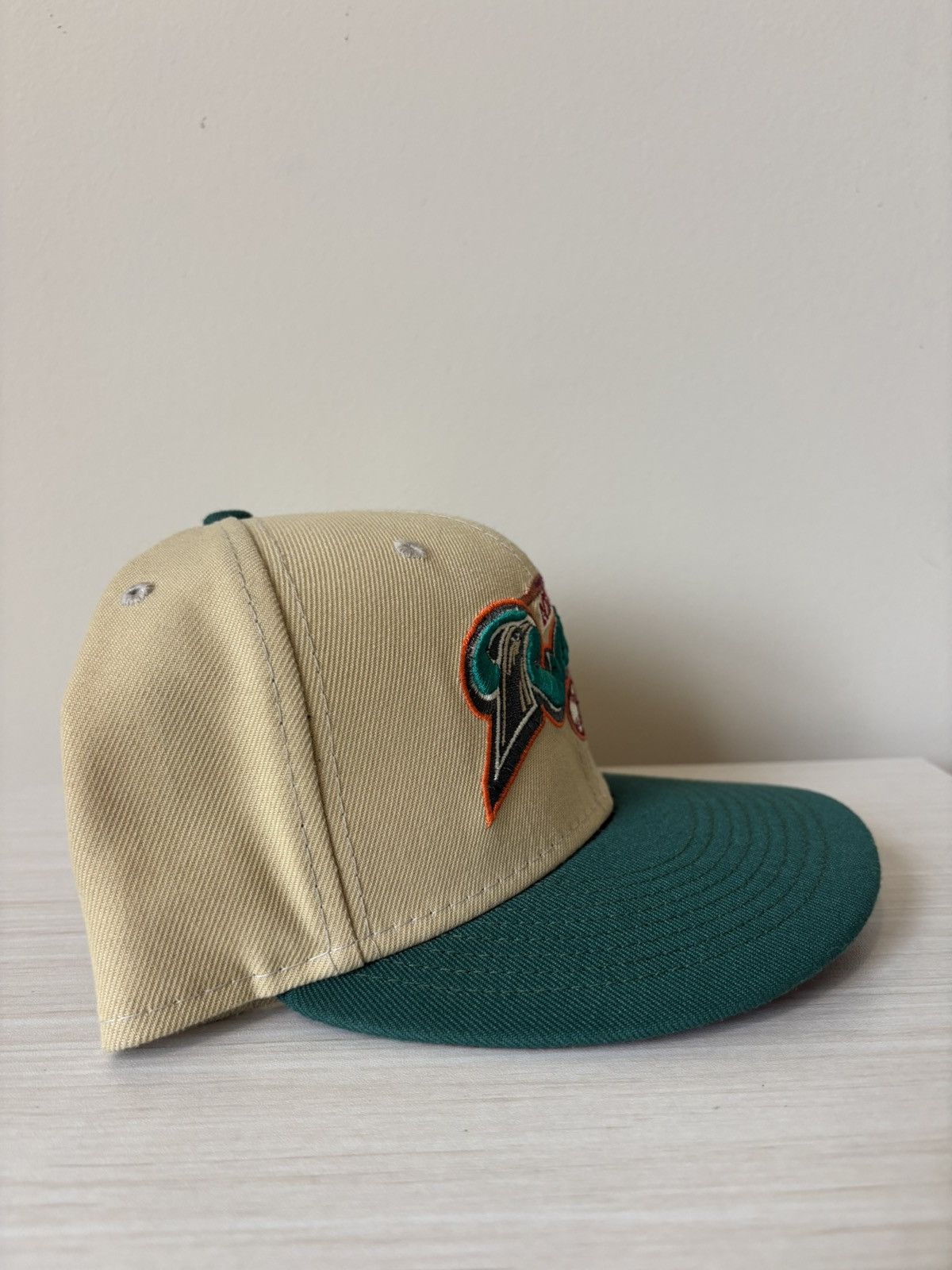 MyFitteds New Haven Ravens 7 1/2 (Frank Pepe’s Pizza) Size ONE SIZE - 2 Thumbnail