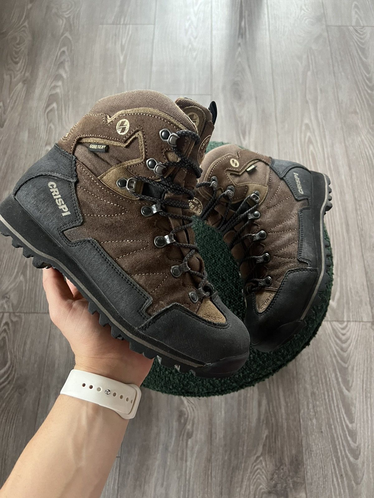 Other ‼️Crispi Hiking Rare Gore-Tex Vibram Trail High Boots‼️ Size US 7 / EU 40 - 7 Thumbnail