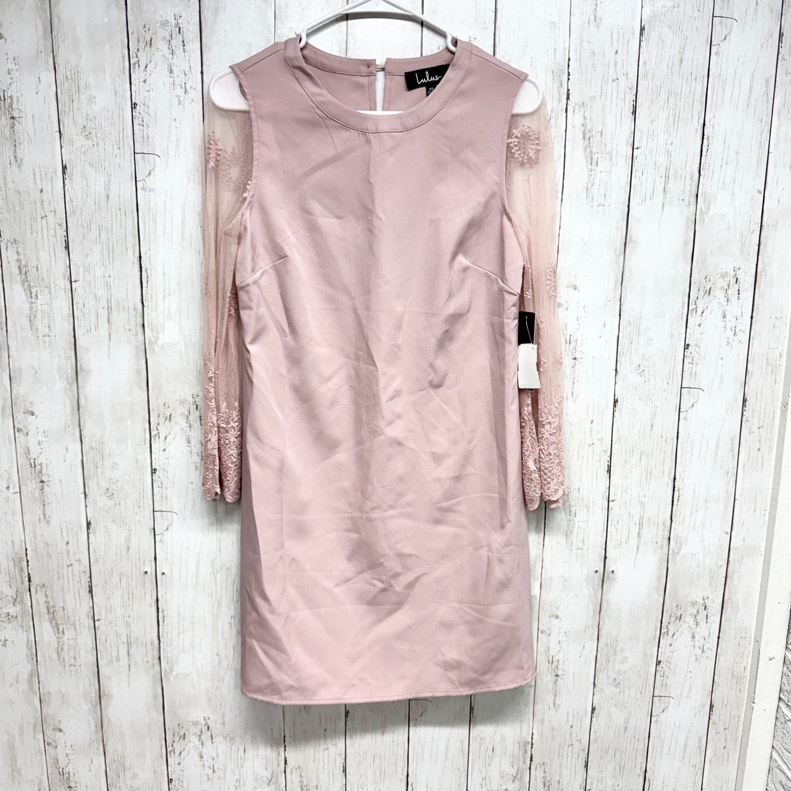 Other Lulus Dress XS Lace Long Sleeve Button Loop Closure Mini NWT Size XS / US 0-2 / IT 36-38 - 1 Thumbnail
