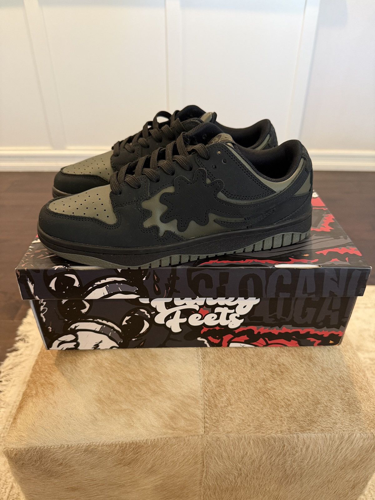 Glo Gang Glo Gang Funky Feet Sneaker Size US 8.5 / EU 41-42 - 1 Thumbnail