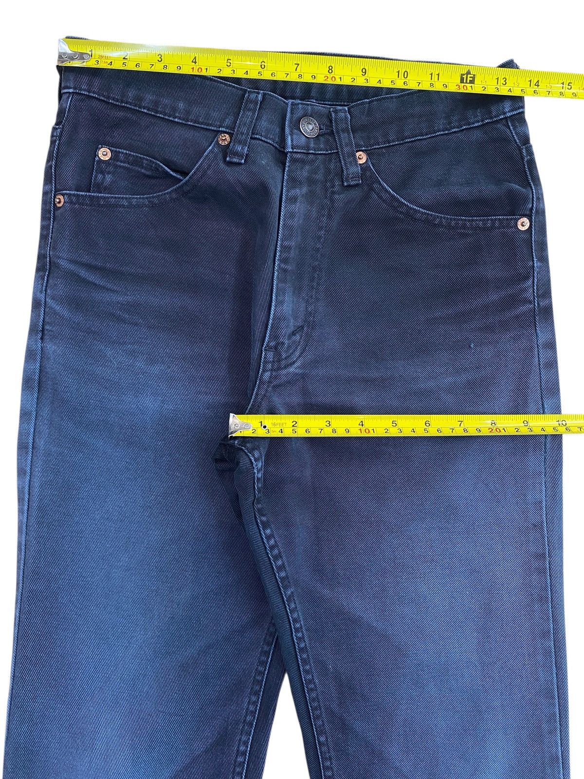 Levi's Levi’s Dark Faded Wash Style Flare Jeans Size US 26 / EU 42 - 5 Thumbnail