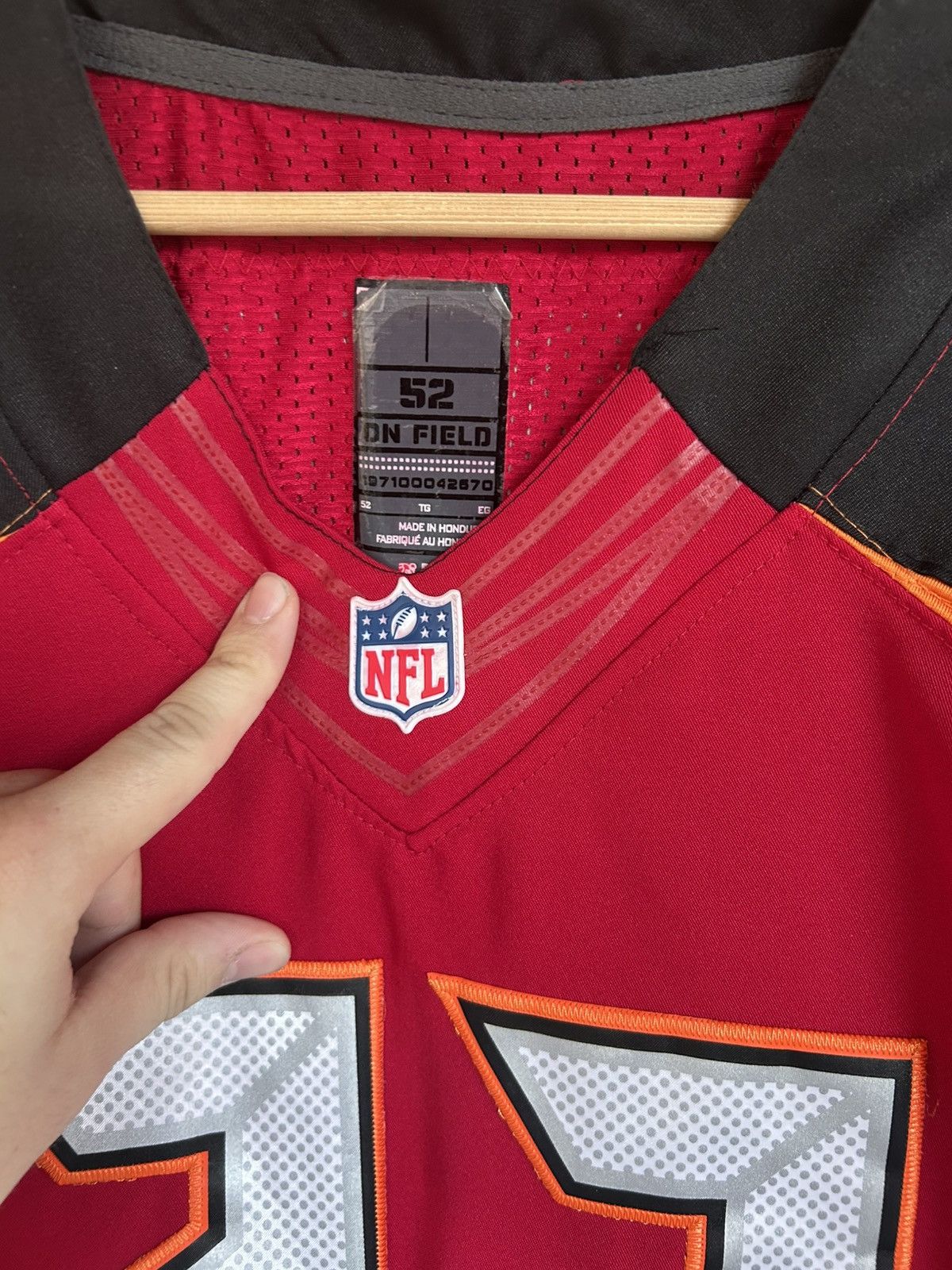 Nike Tampa Bay Buccaneers Doug Martin #22 Nike Jersey Size 52 XL Size US XL / EU 56 / 4 - 3 Thumbnail