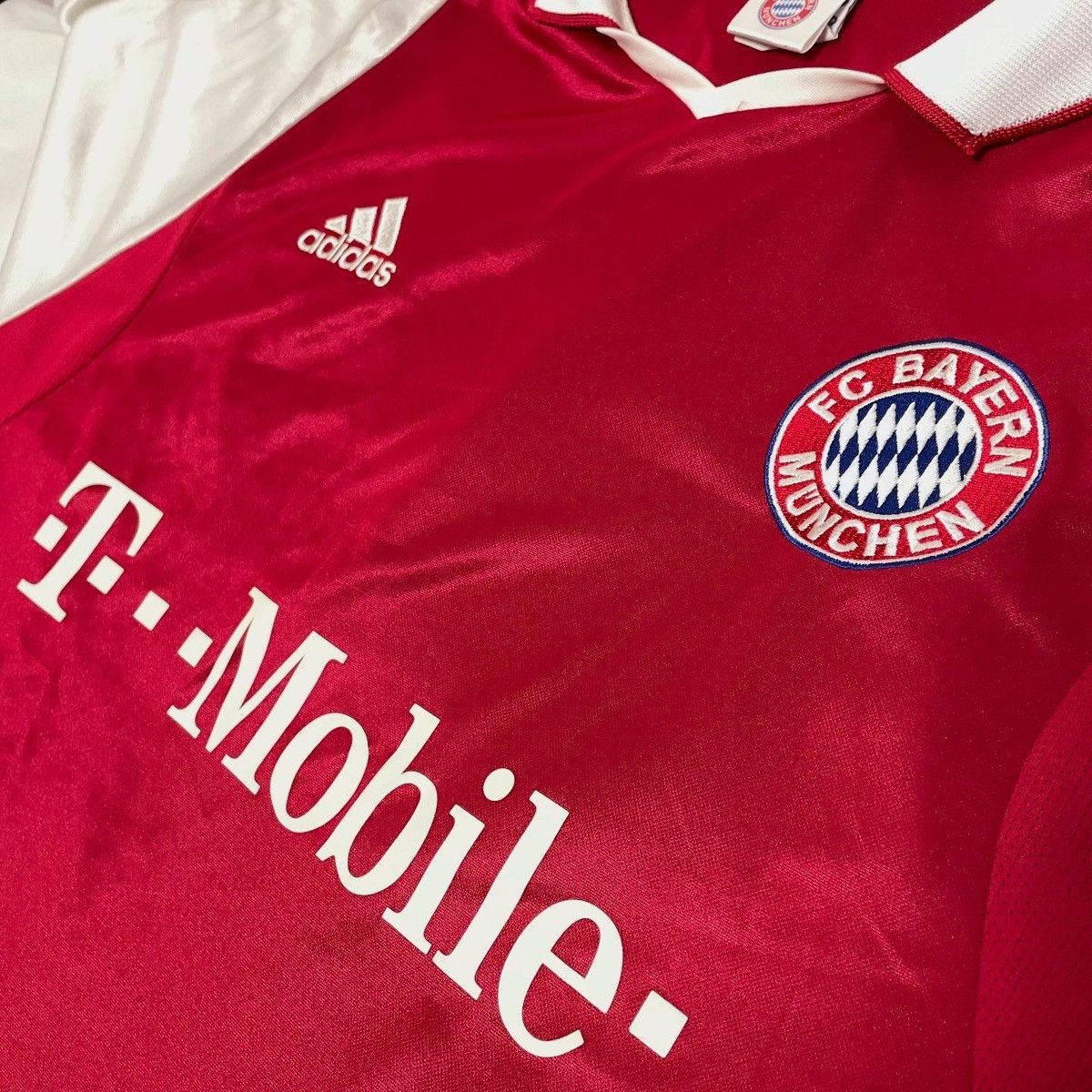 Adidas Adidas Bayern Munich 2003/2004 Home Football Shirt Soccer Size US M / EU 48-50 / 2 - 5 Thumbnail