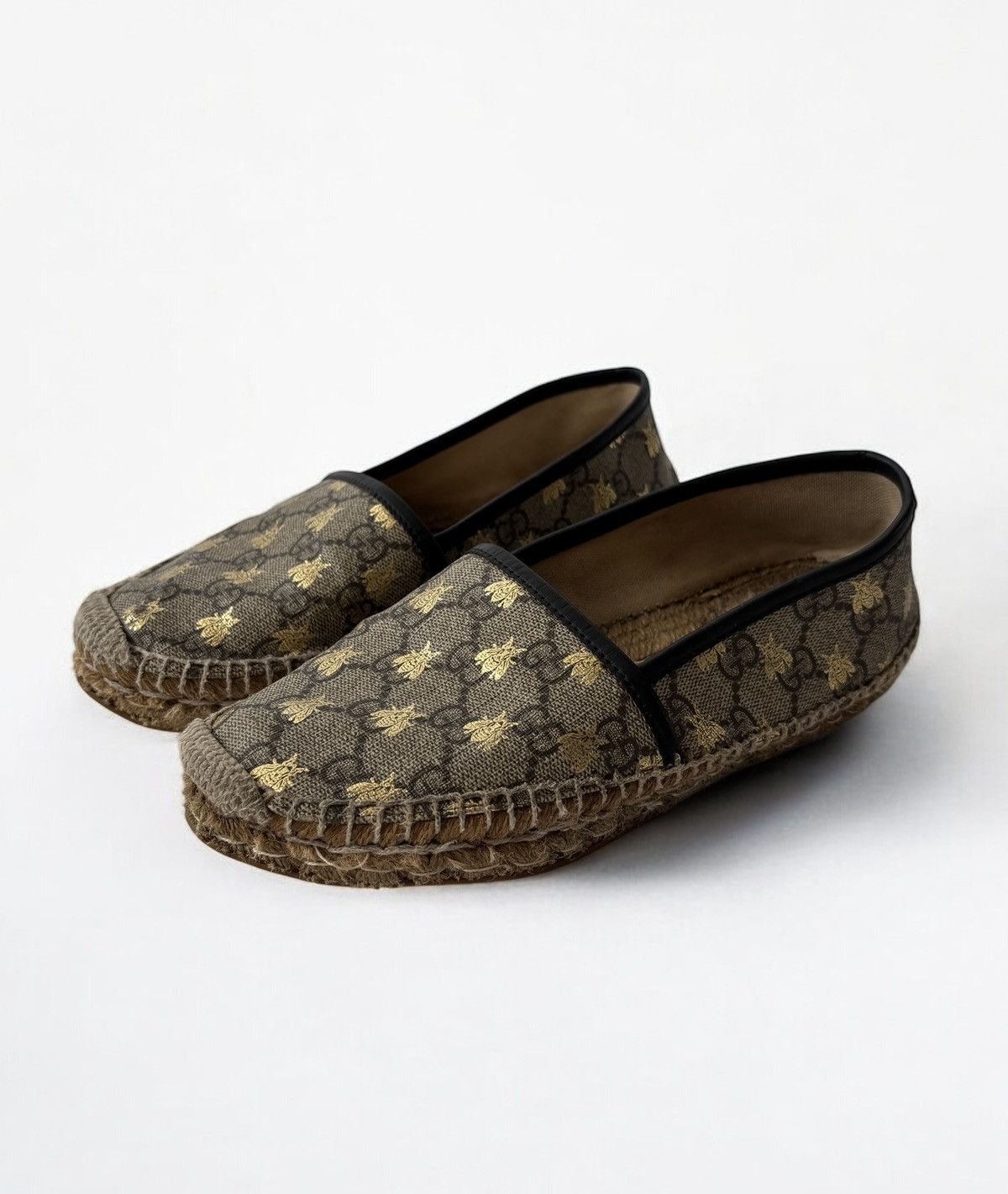 Gucci Gucci Pilar Gg Bee Canvas Espadrilles Size US 6 / IT 36 - 1 Thumbnail