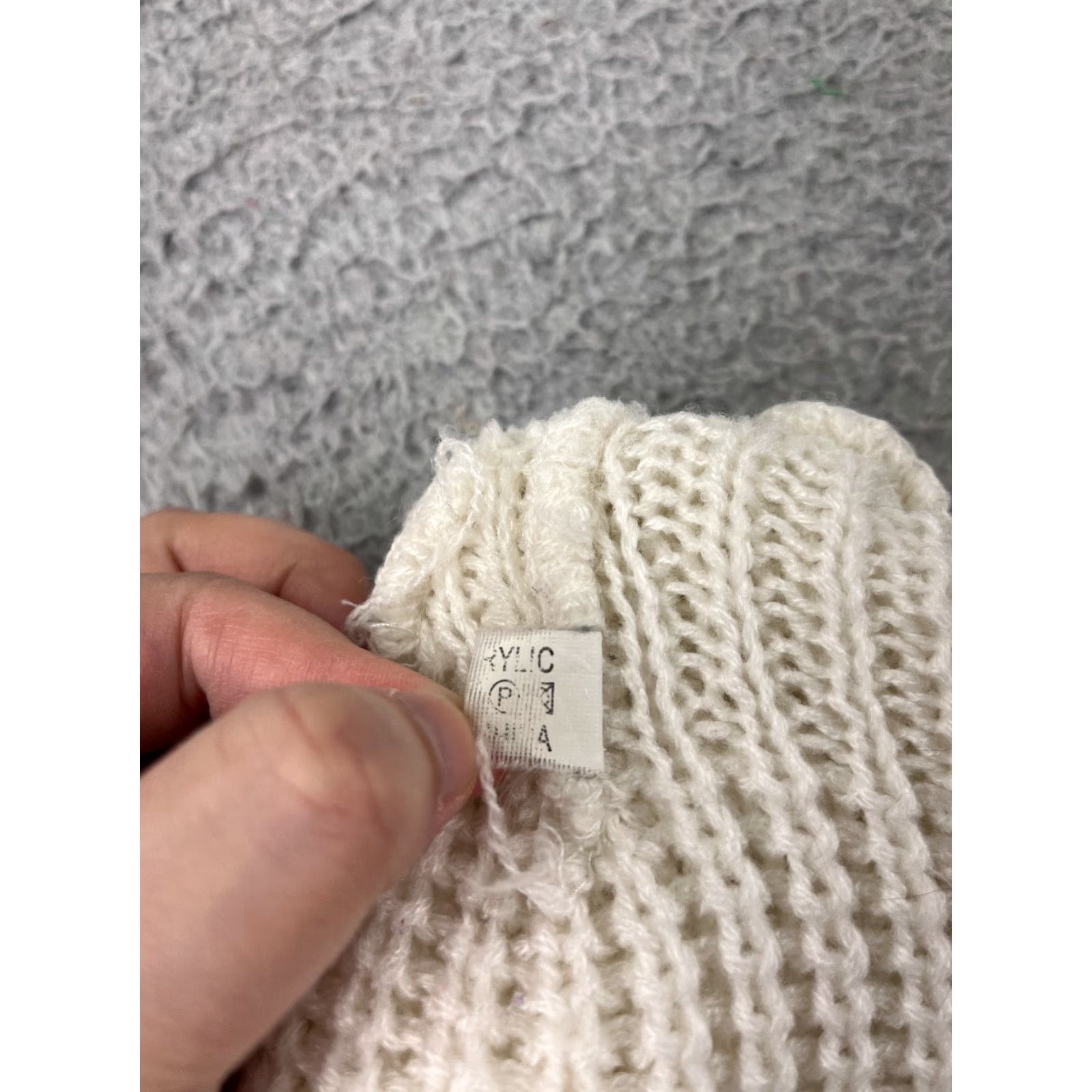 Vintage Beanie Toque Adult One Size White Gray Ribbed Knit 100% Acrylic Snow Ski Camp Hat/Cap Mens Size ONE SIZE - 6 Thumbnail
