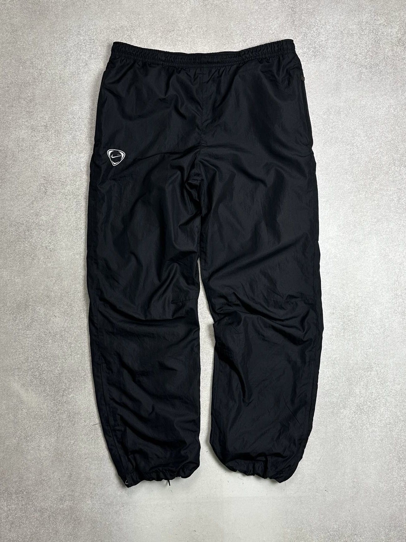 Nike Vintage Nike TN Skepta Y2K Nylon Tracksuit M Size US M / EU 48-50 / 2 - 10 Thumbnail