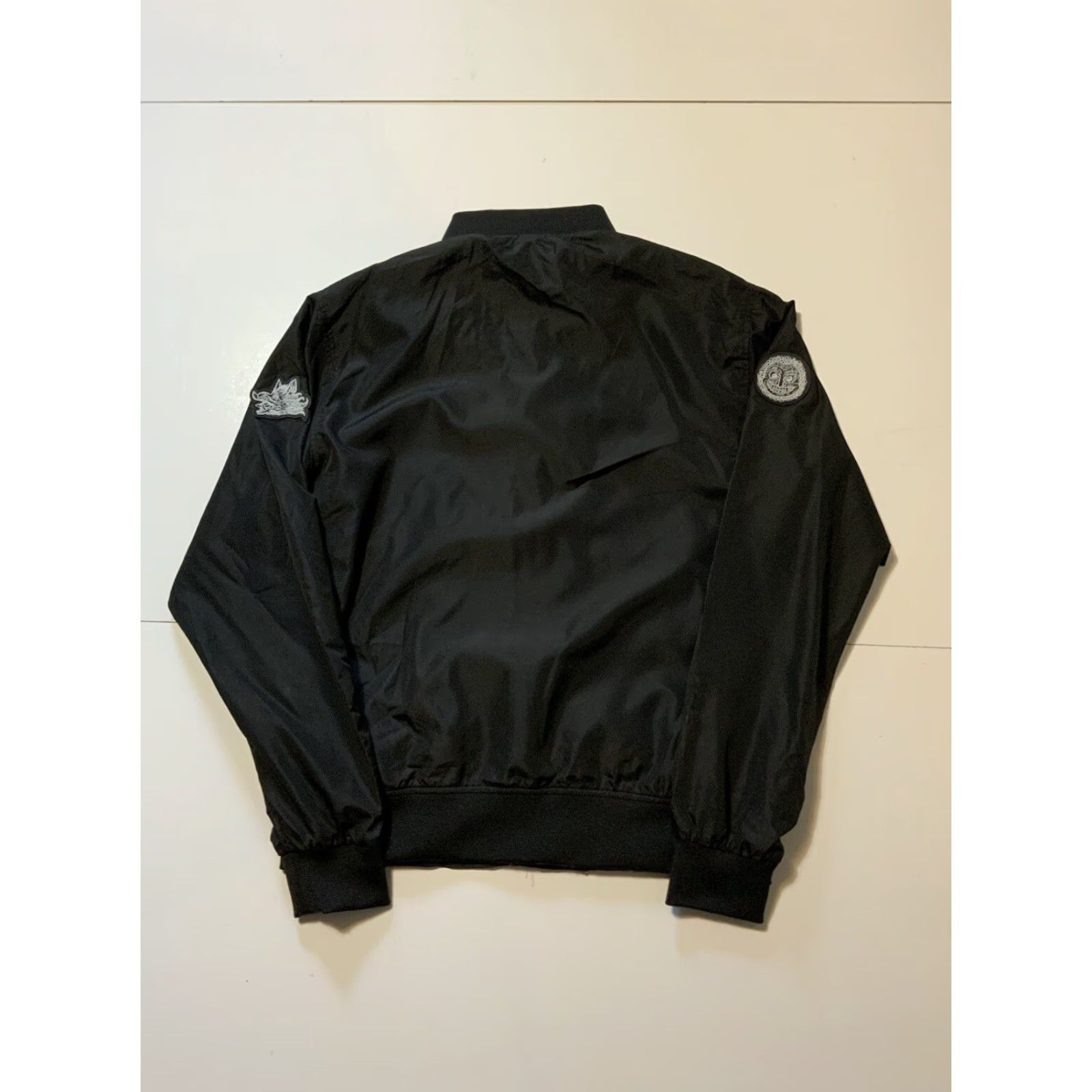 Vintage VINTAGE? Independent Trading Company Rubric Cloud Cyber Tech Full Zip Black Jacket M Mens Windbreaker Zip Size US M / EU 48-50 / 2 - 2 Thumbnail
