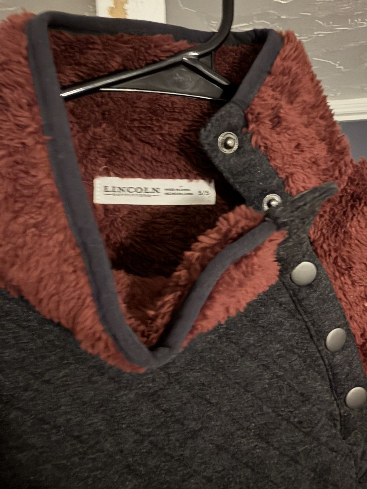 Other Womens NEW soft sweater with side snaps Size S / US 4 / IT 40 - 3 Thumbnail