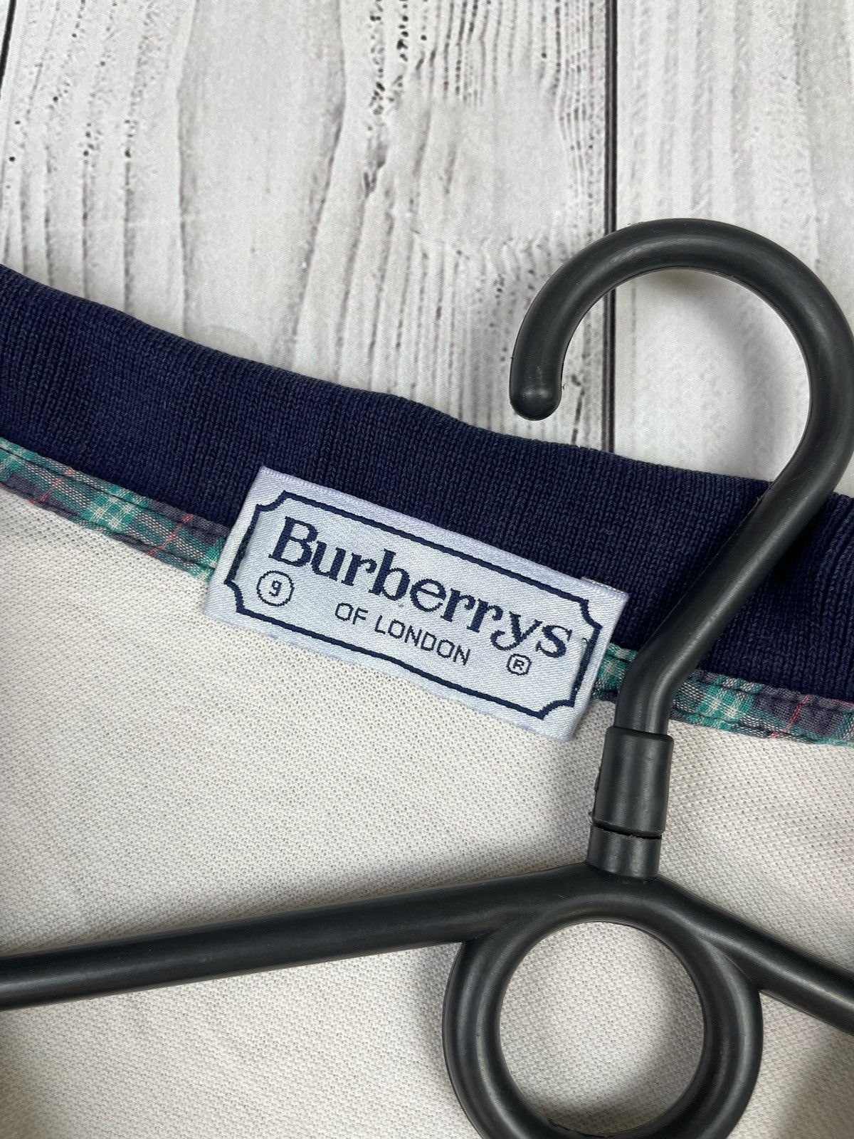 Burberry Vintage Burberry Golf polo rare size Xl Size US XL / EU 56 / 4 - 3 Thumbnail