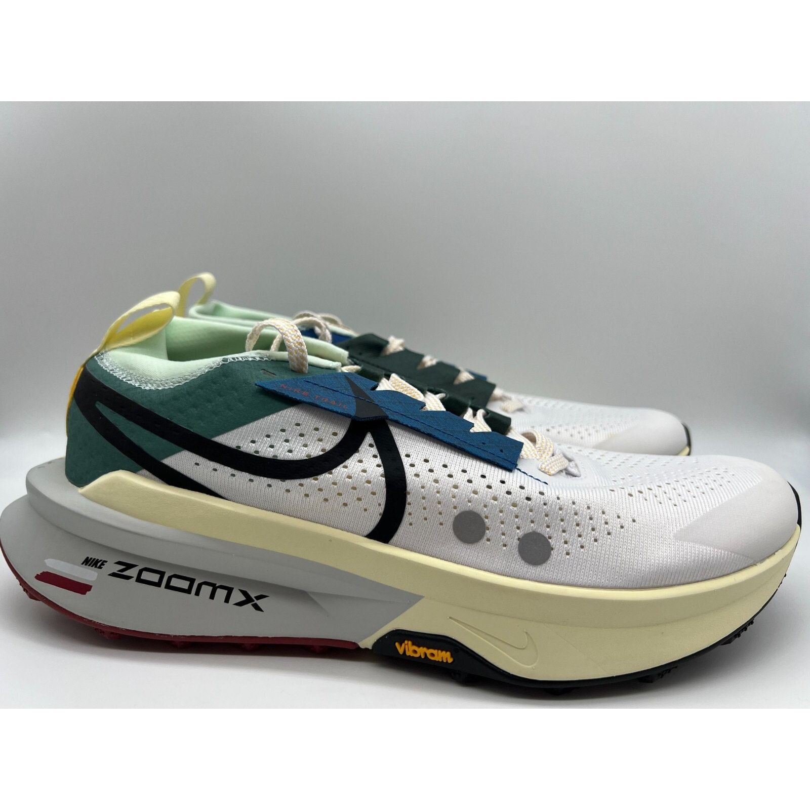 Nike Nike ZoomX Zegama 2 White Bicoastal FD5190-101 Men's Size 11 Size US 11 / EU 44 - 12 Thumbnail