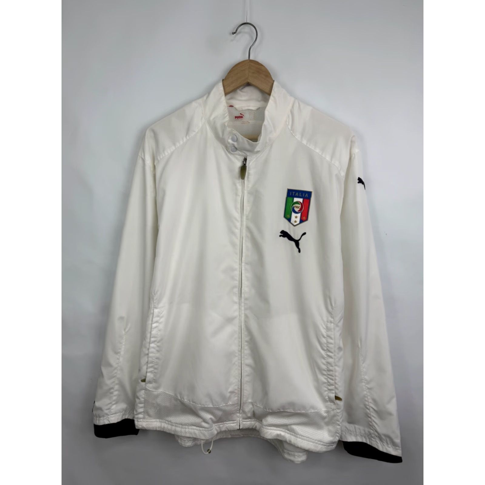 Puma VINTAGE Puma Italy Soccer Jersey Zip Jacket Retro Rare XL White Mens Jacket Size US XL / EU 56 / 4 - 3 Thumbnail
