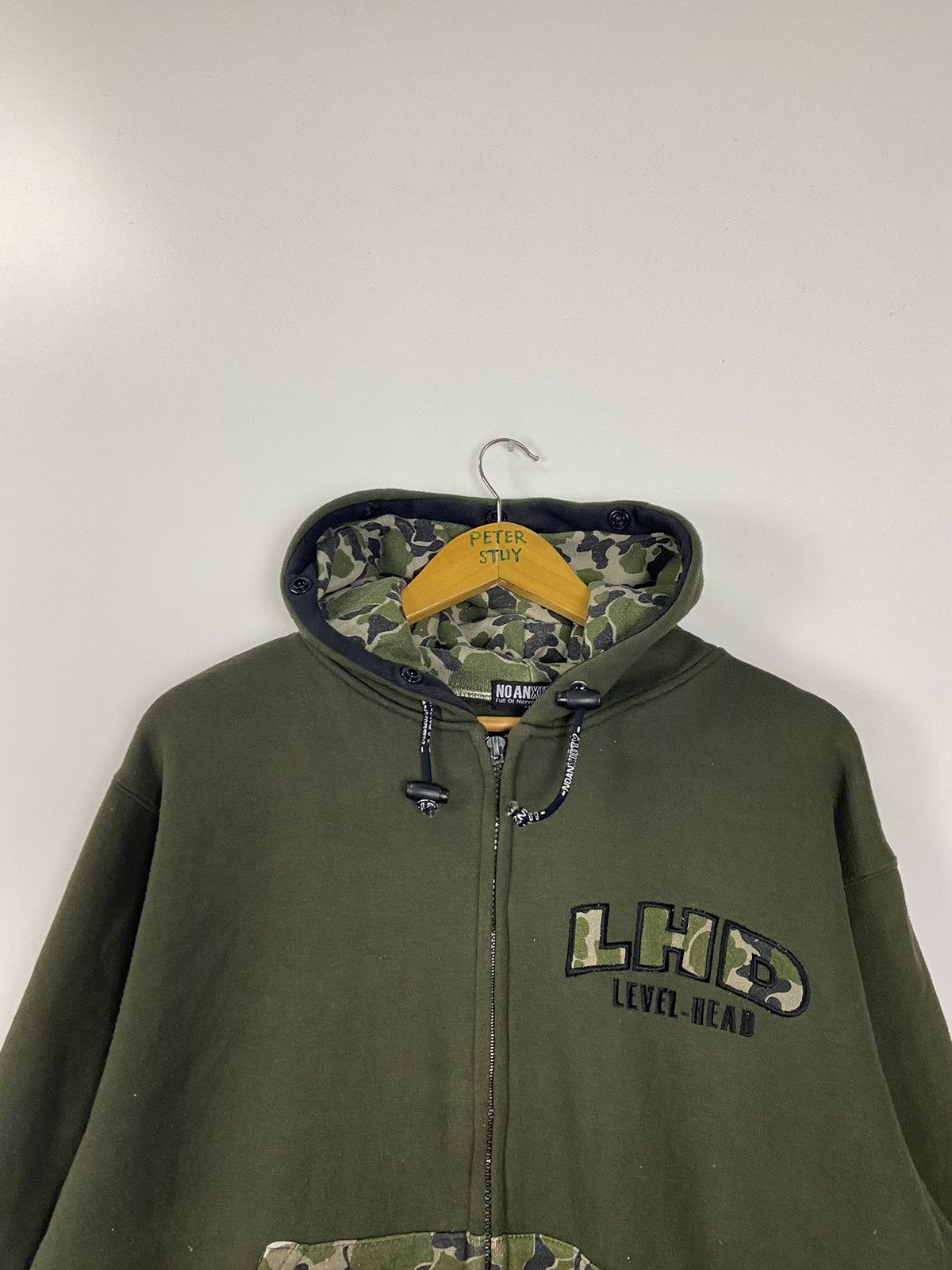 Vintage Vintage Hoodies nice design Size US L / EU 52-54 / 3 - 6 Thumbnail