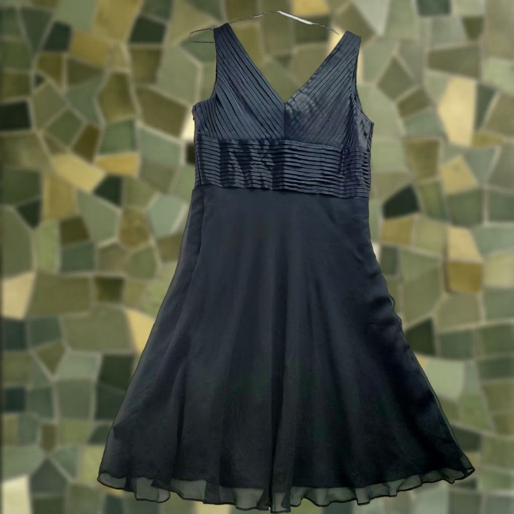Anne Klein Anne Klein Dress Women's A-Line 10 Black 100% Silk Lined Pleated Surplice Neck Sleeveless Size L / US 10 / IT 46 - 1 Thumbnail