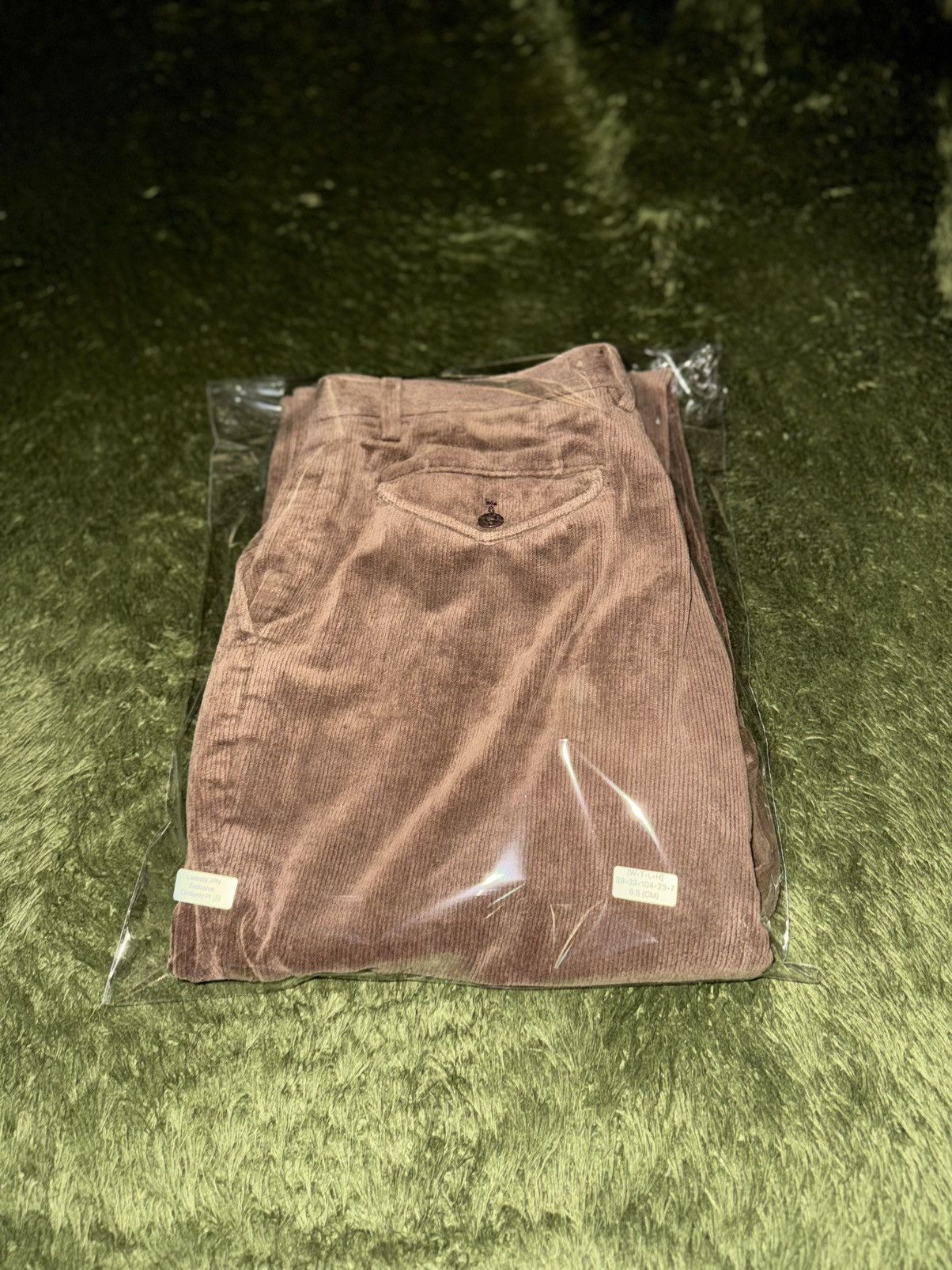 Lacoste [3] 00s Lacoste Japan Release Corduroy Two-Tuck Trousers Size US 31 - 11 Thumbnail