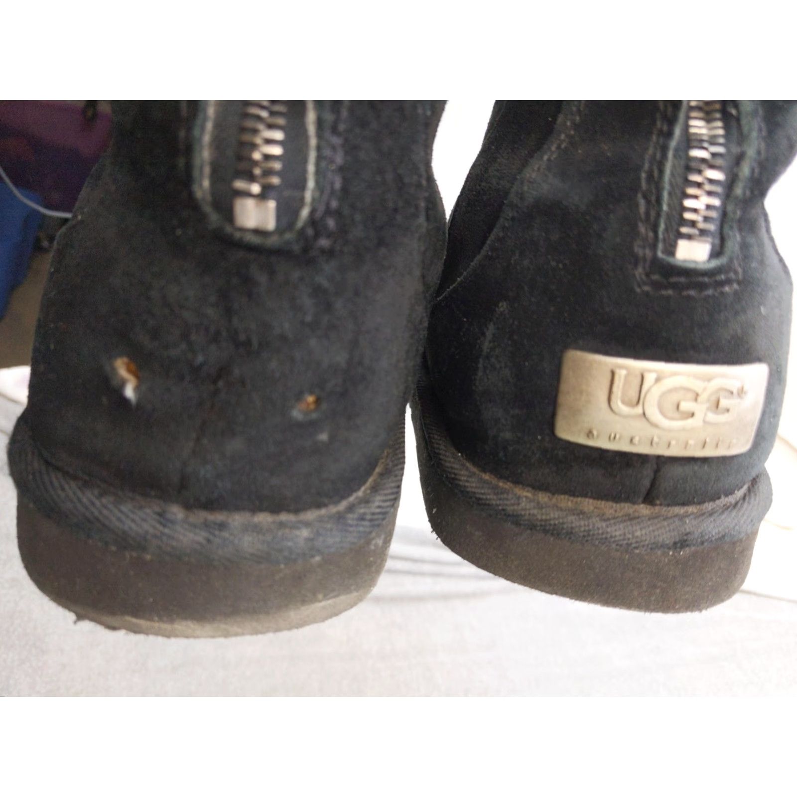 Ugg UGG Knightsbridge Boots Womens 9 Black Leather Shearling Lined Zip Mid Calf Size US 9 / IT 39 - 2 Thumbnail