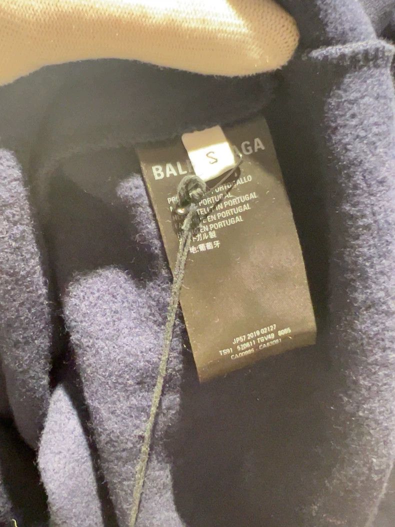 Balenciaga Balenciaga Navy Blue Embroidered Letter Hoodie Size S New Size US S / EU 44-46 / 1 - 5 Thumbnail