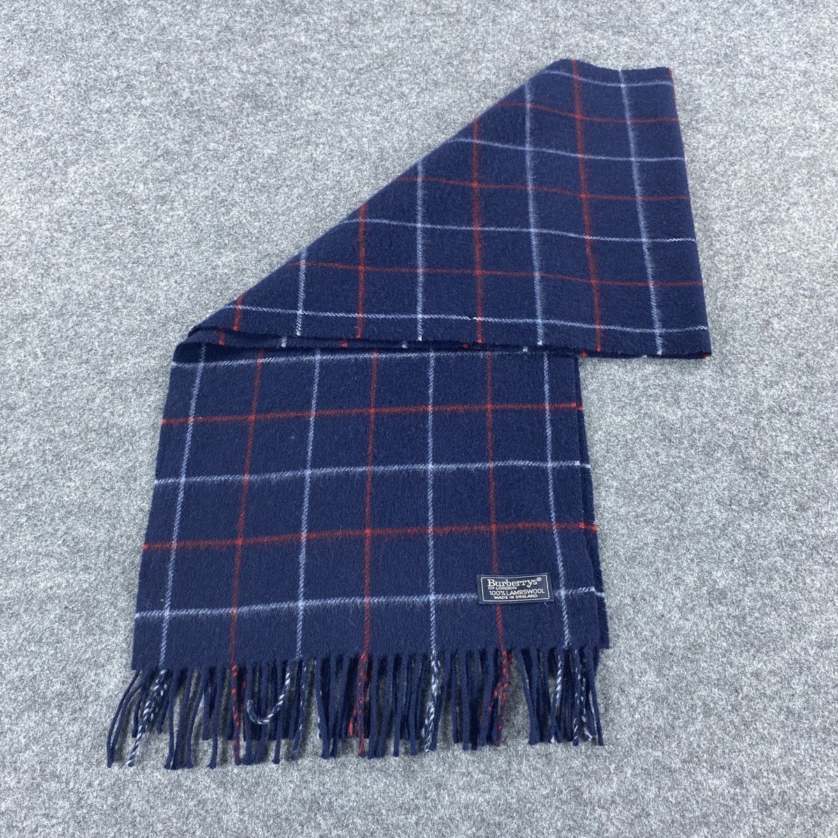 Burberry × Vintage Burberrys Scarf # Muffler # Neckwear # D574 Size ONE SIZE - 12 Thumbnail