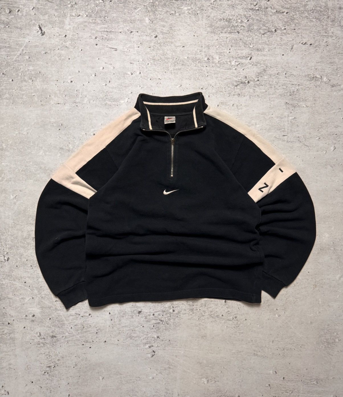 Nike × Vintage NIKE VINTAGE CENTER LOGO OVERSIZE BOXY SWEATSHIRT Size US S / EU 44-46 / 1 - 1 Thumbnail