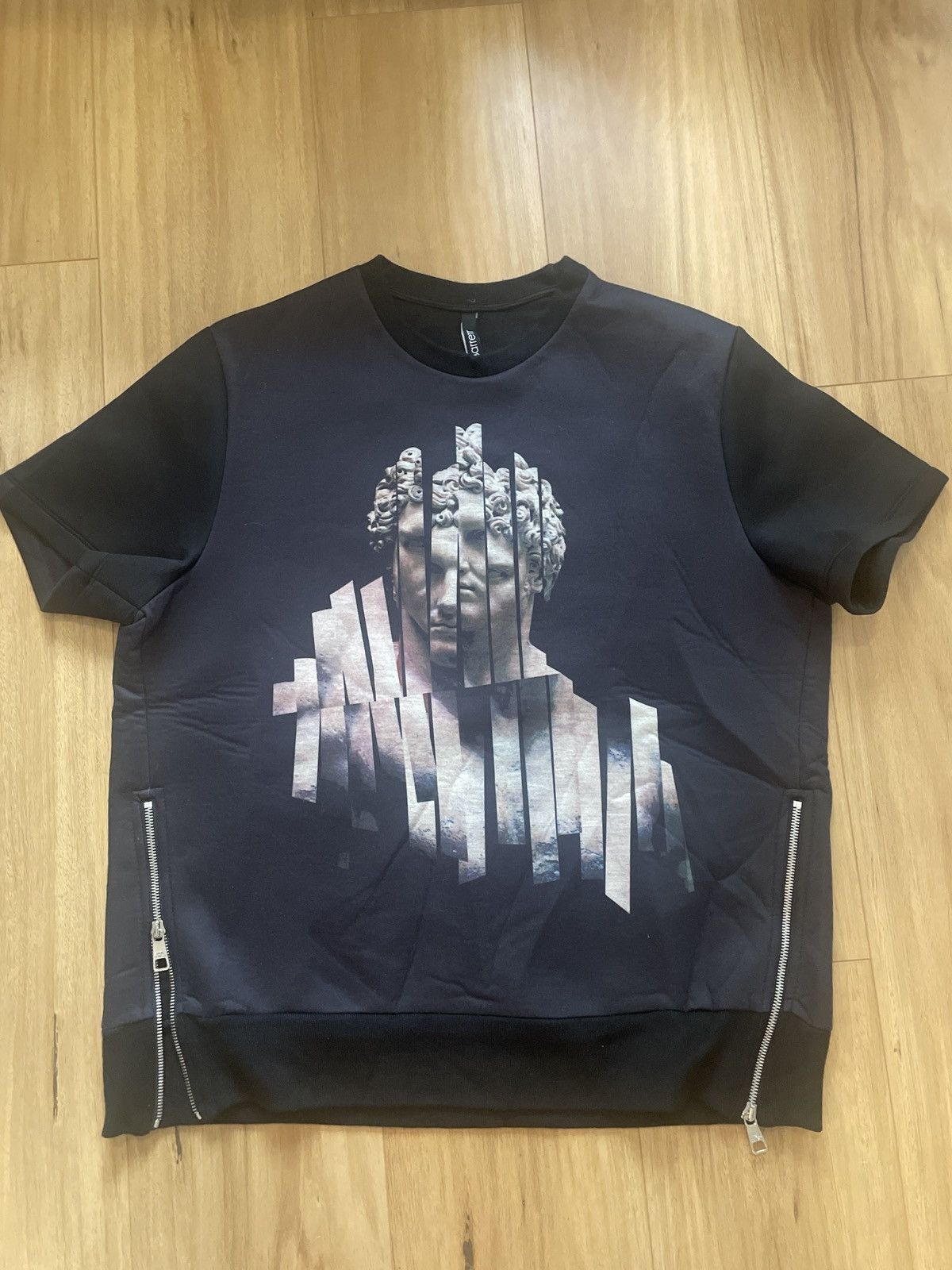 Neil Barrett Neil Barrett neoprene SS Size US S / EU 44-46 / 1 - 1 Thumbnail
