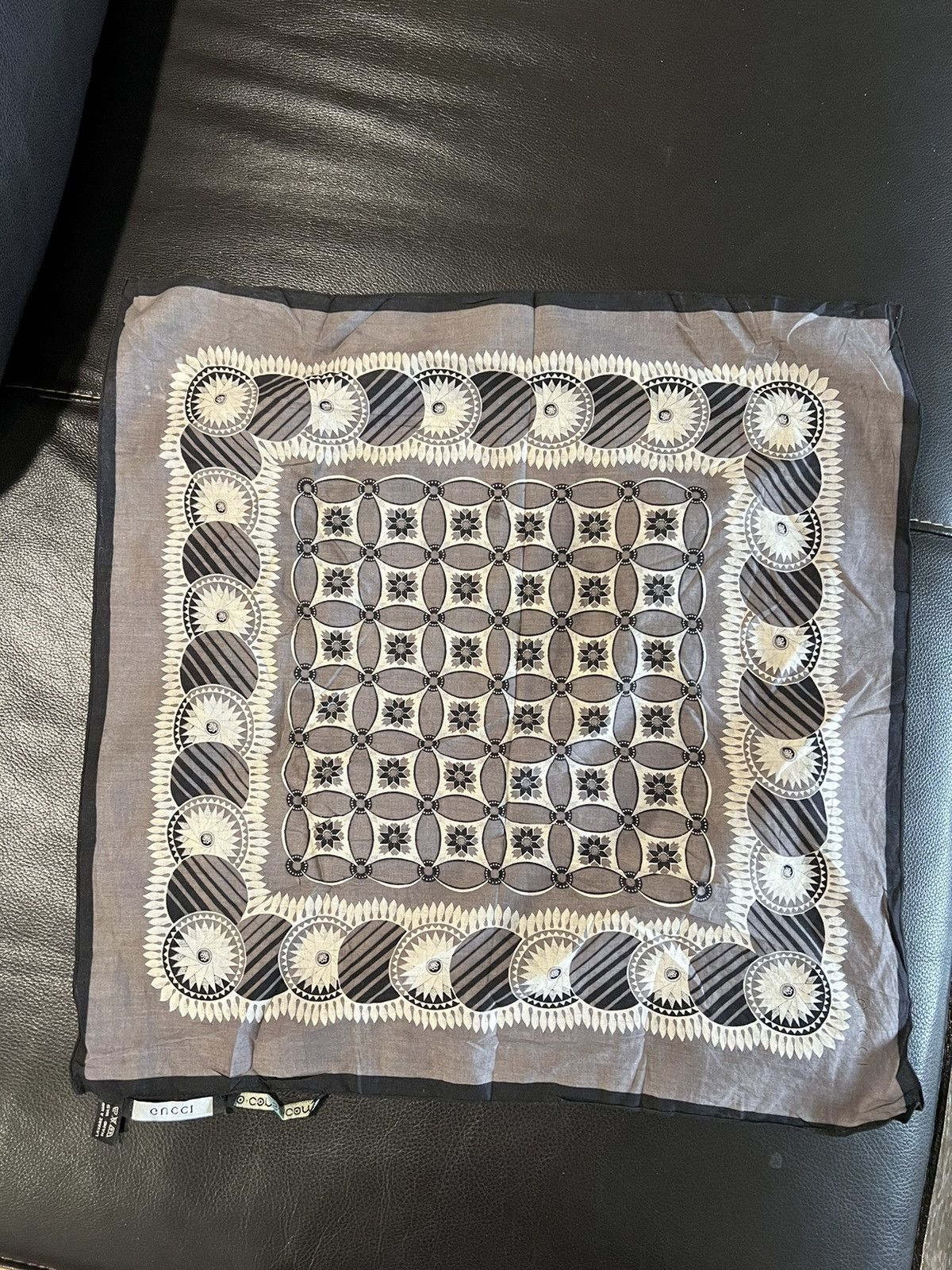 10 Corso Como Gucci 10 corso como handkerchief Size ONE SIZE - 2 Thumbnail