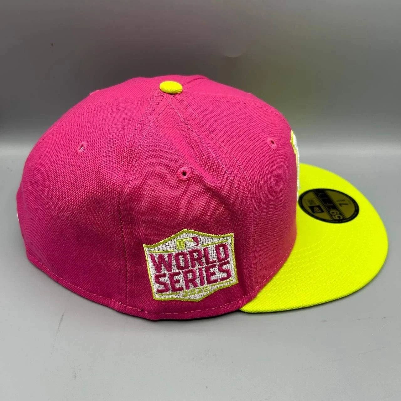 New Era Los Angeles LA Dodgers Hat Men 7 5/8 Pink MLB Fitted Cap New Size ONE SIZE - 1 Thumbnail