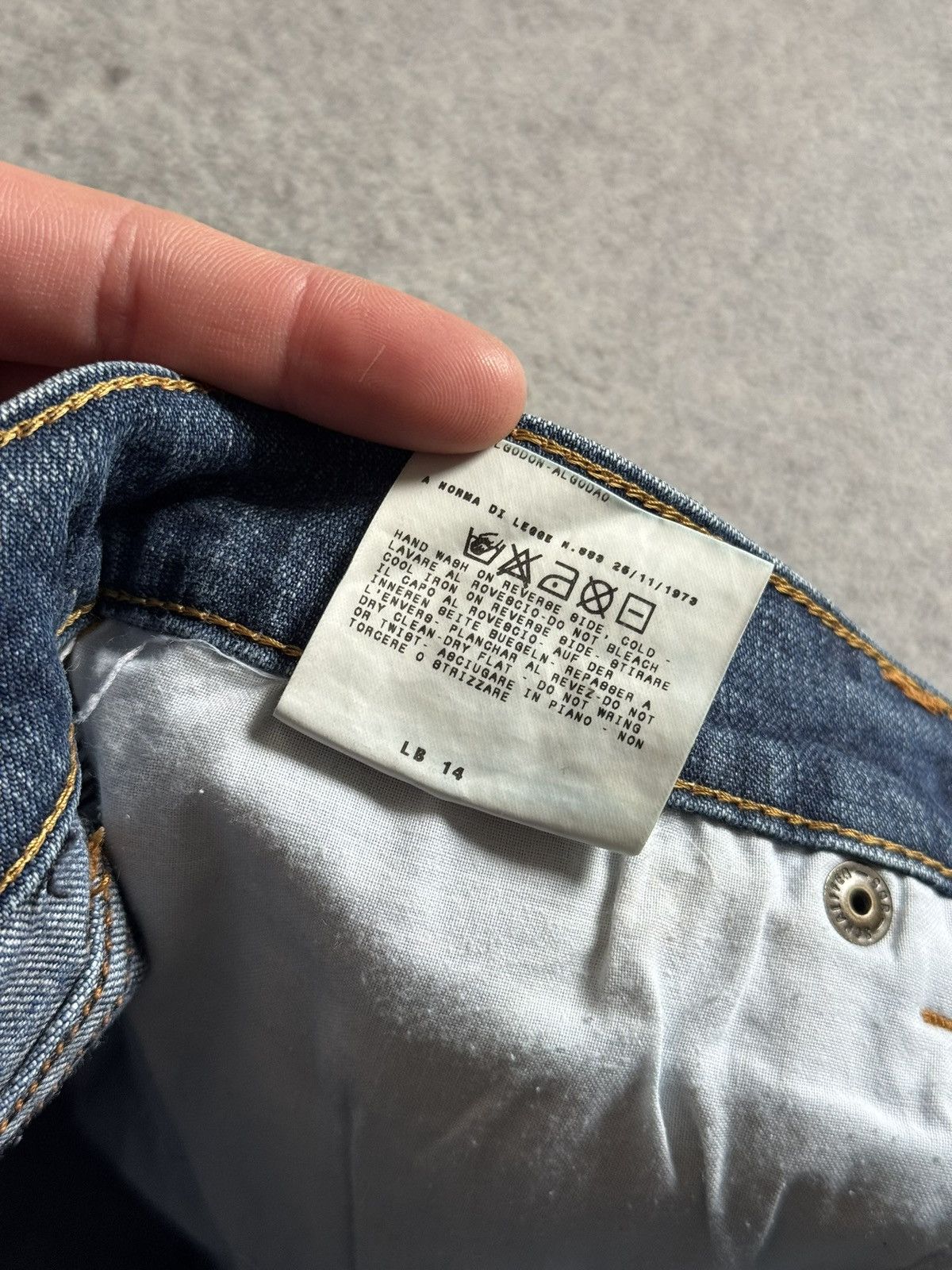 Dolce & Gabbana Dolce & Gabbana W30/31 denim flared jeans trousers pants👖 Size 32" / US 10 / IT 46 - 14 Thumbnail
