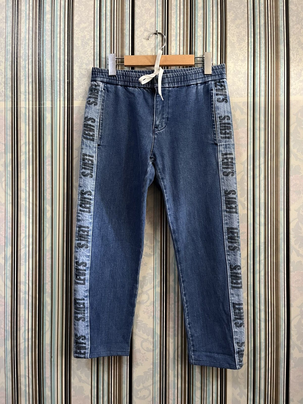 Levi's 2000s Levis skinny side tape logos #H3 Size US 28 / EU 44 - 1 Thumbnail
