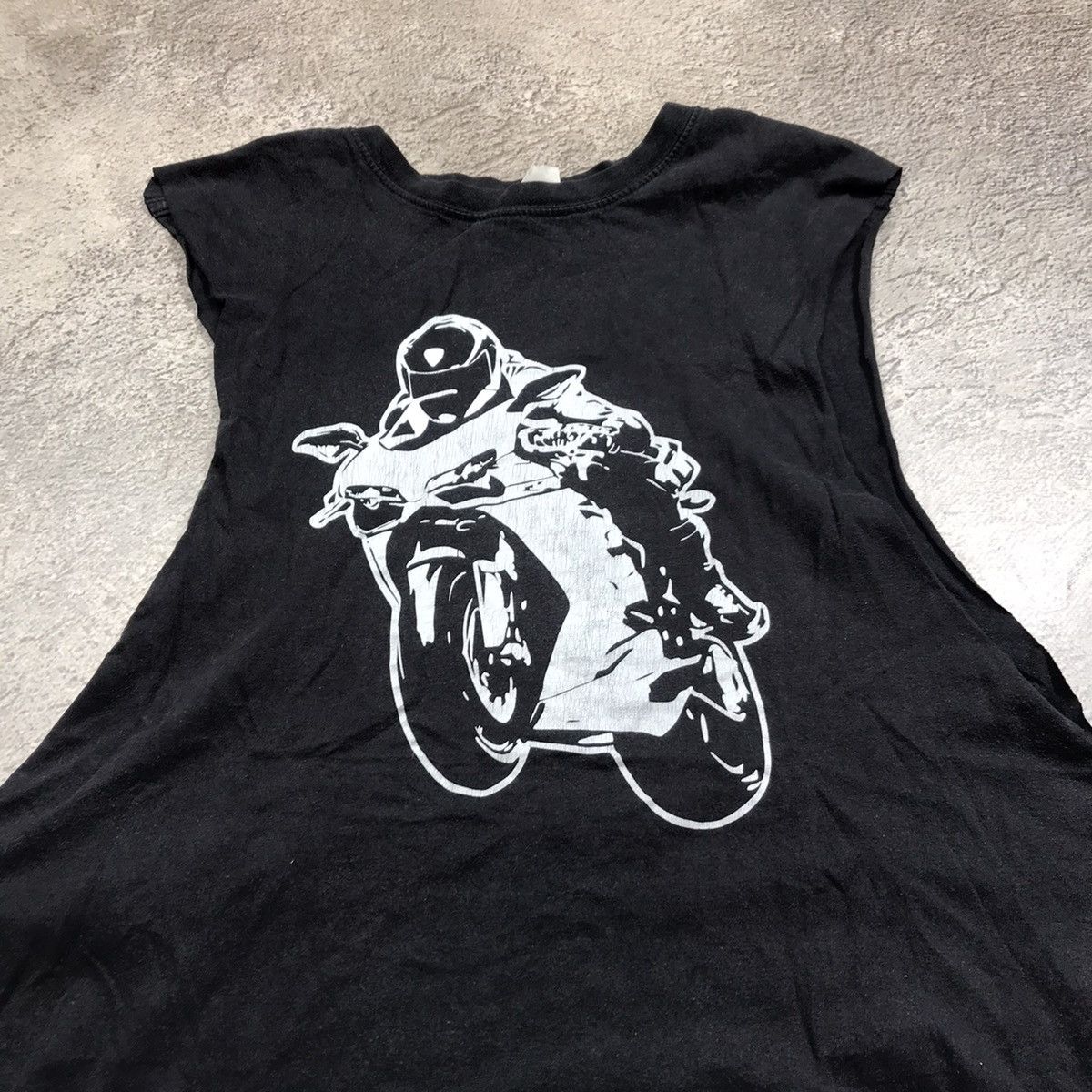 Vintage Vintage 90s Y2K Graphic Tank Top Motorcycle Art Skate Slim L Size US L / EU 52-54 / 3 - 3 Thumbnail