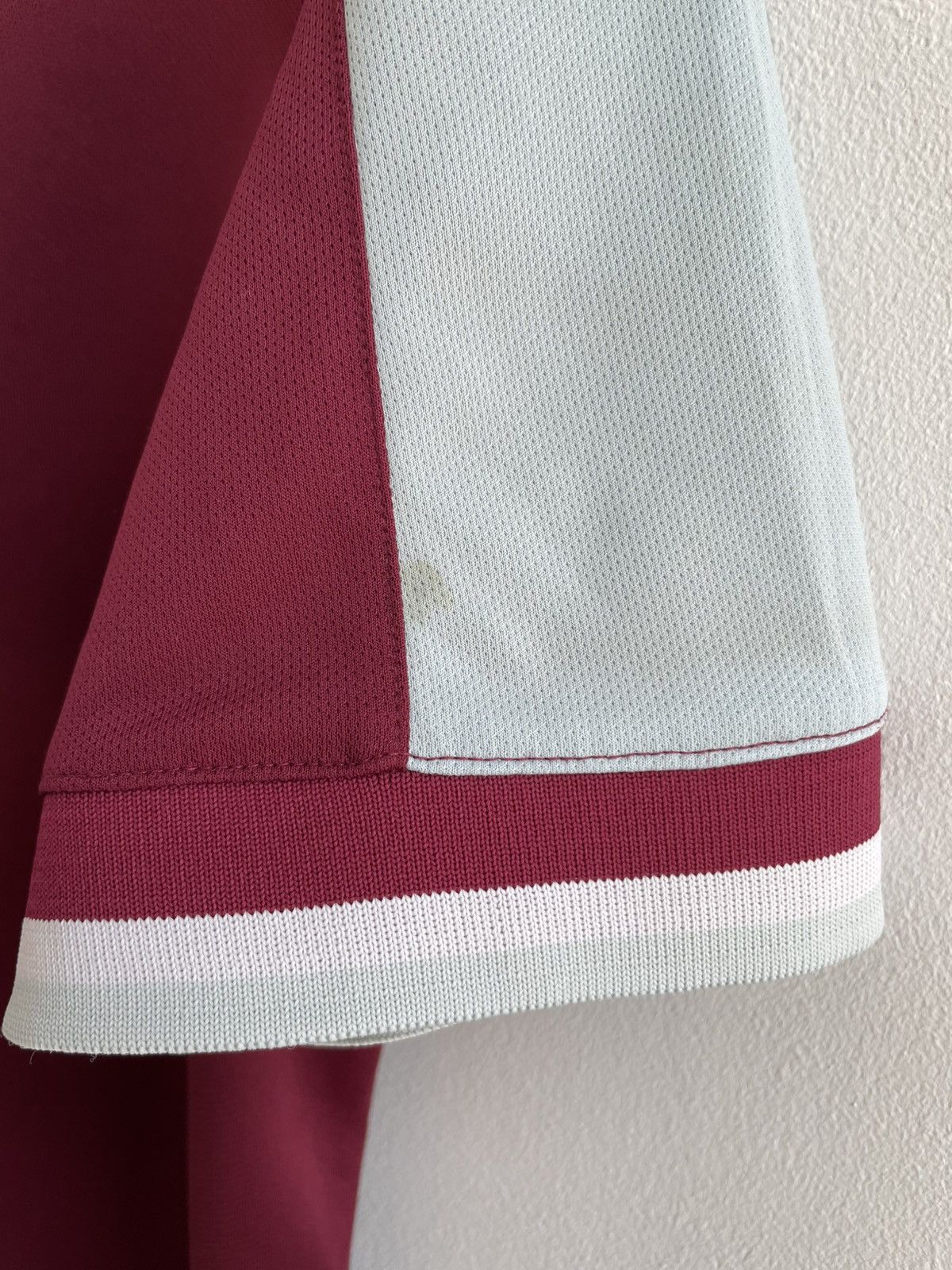 Umbro WEST HAM UNITED 2021 2022 HOME FOOTBALL SHIRT SOCCER JERSEY Size US L / EU 52-54 / 3 - 17 Thumbnail