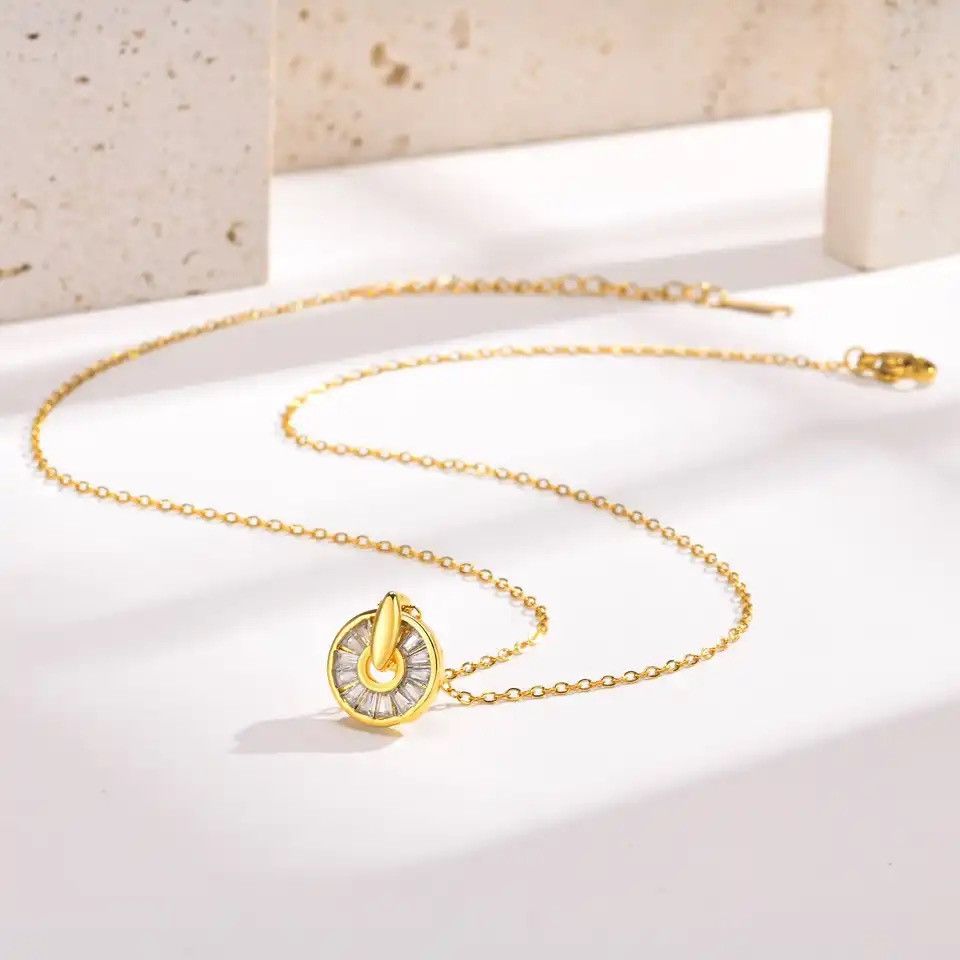 Other Shiny Cubic Zirconia Necklace Size ONE SIZE - 1 Thumbnail
