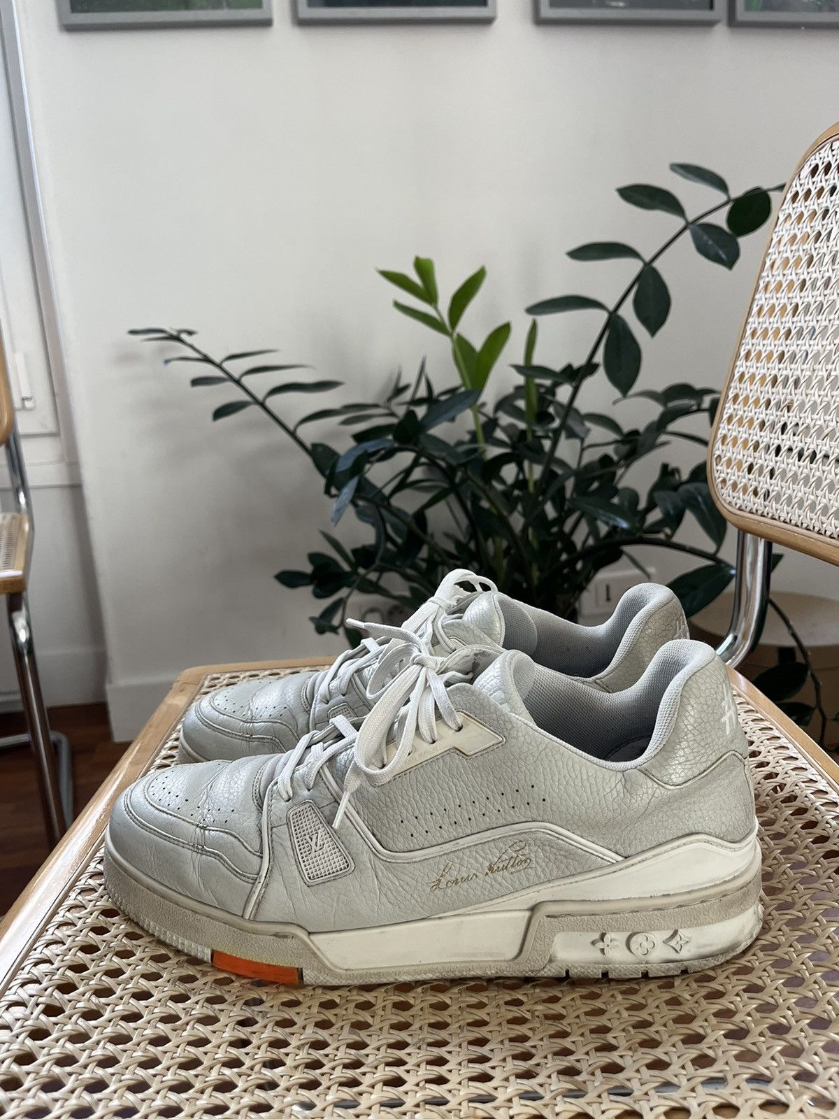 Louis Vuitton × Virgil Abloh Louis Vuitton Trainer Cloud white Orange Size US 9 / EU 42 - 2 Thumbnail