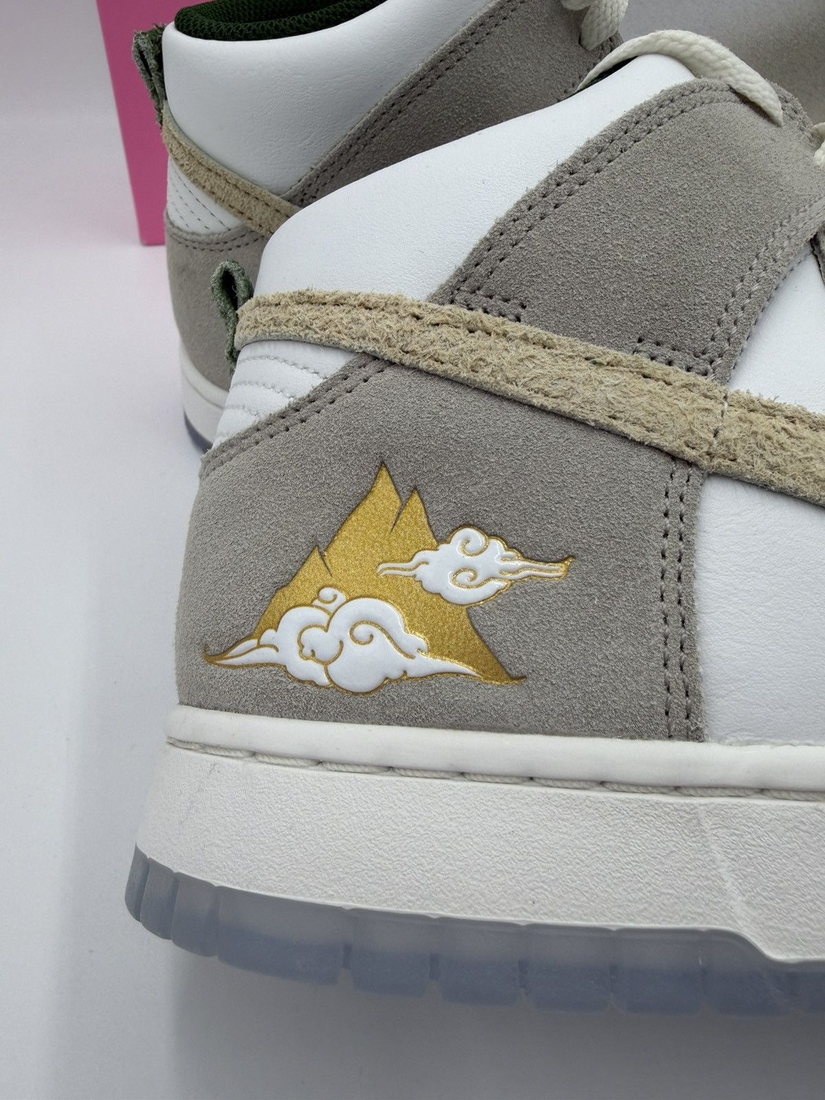 Nike SB Dunk High Premium San Francisco Chinatown (Special Box) Size US 10 / EU 43 - 2 Thumbnail