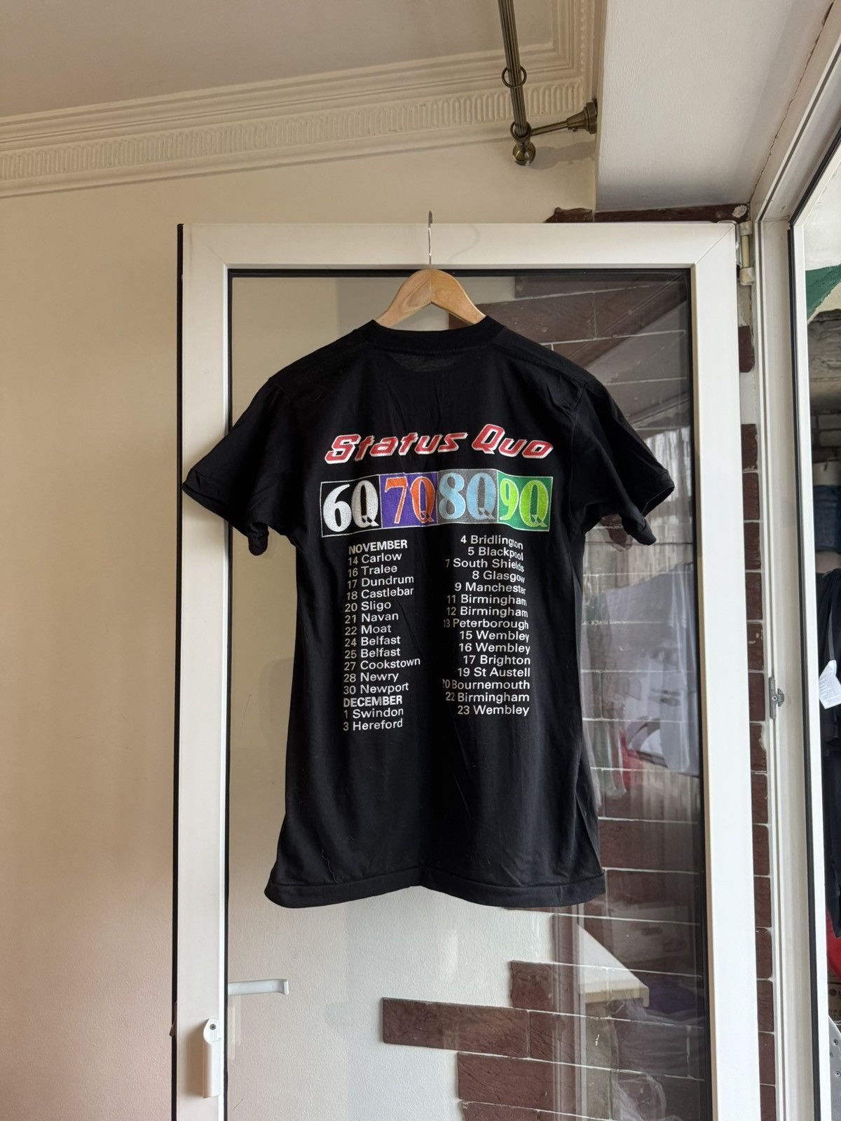 Band Tees Vintage Statu Quo 1990 tshirt Size US M / EU 48-50 / 2 - 6 Thumbnail