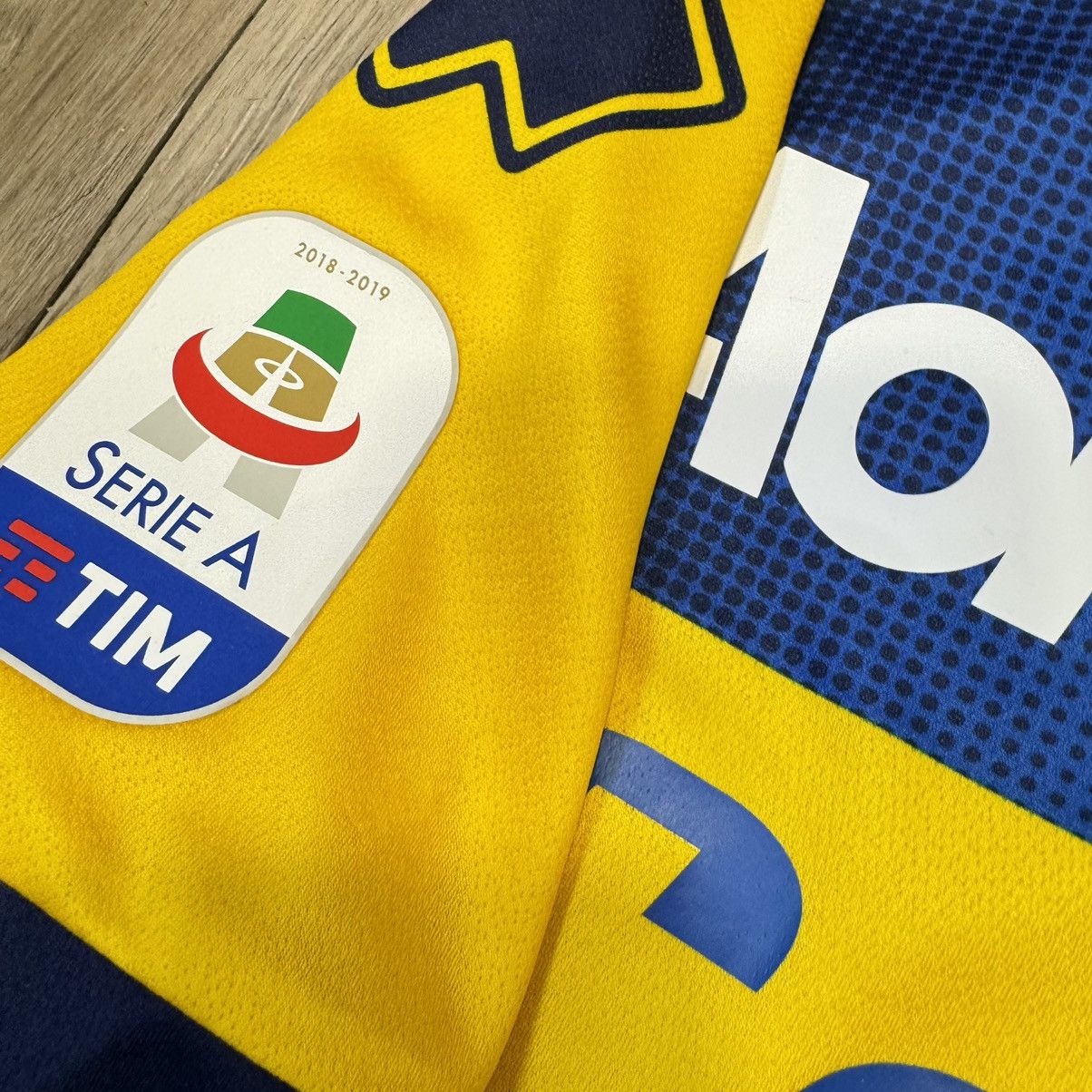 Errea Parma 18/19 home shirt #3 Dimarco (Bnwt) Size US L / EU 52-54 / 3 - 6 Thumbnail