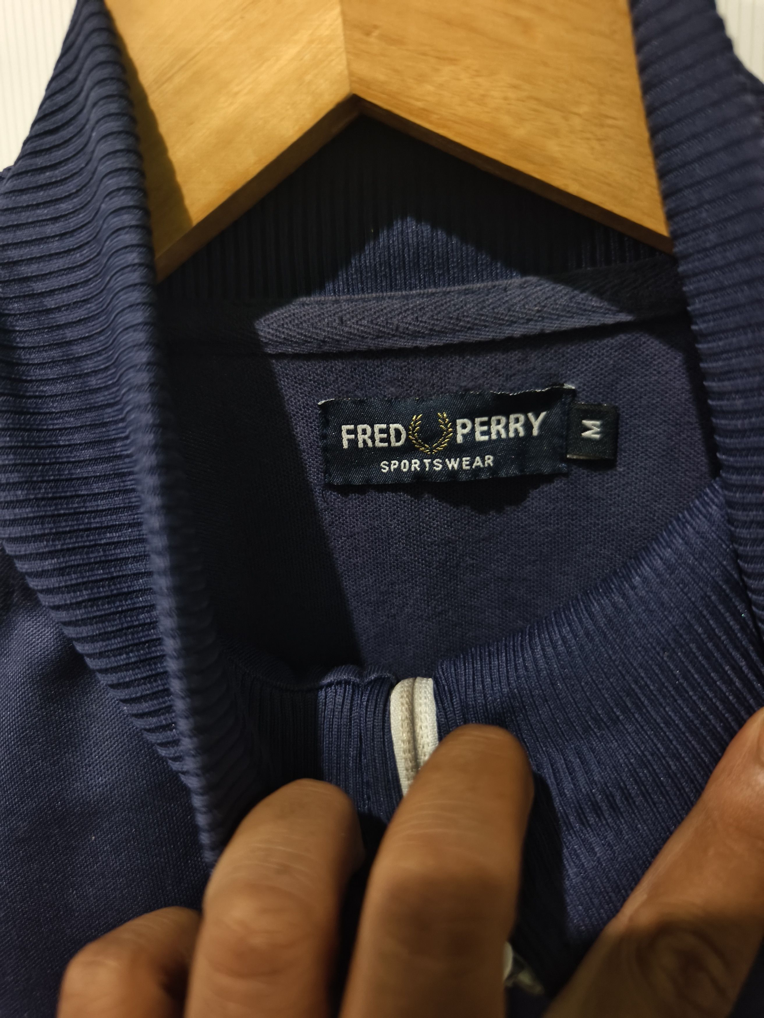 Fred Perry Fred perry j9521/266/02090/333 Size US L / EU 52-54 / 3 - 3 Thumbnail