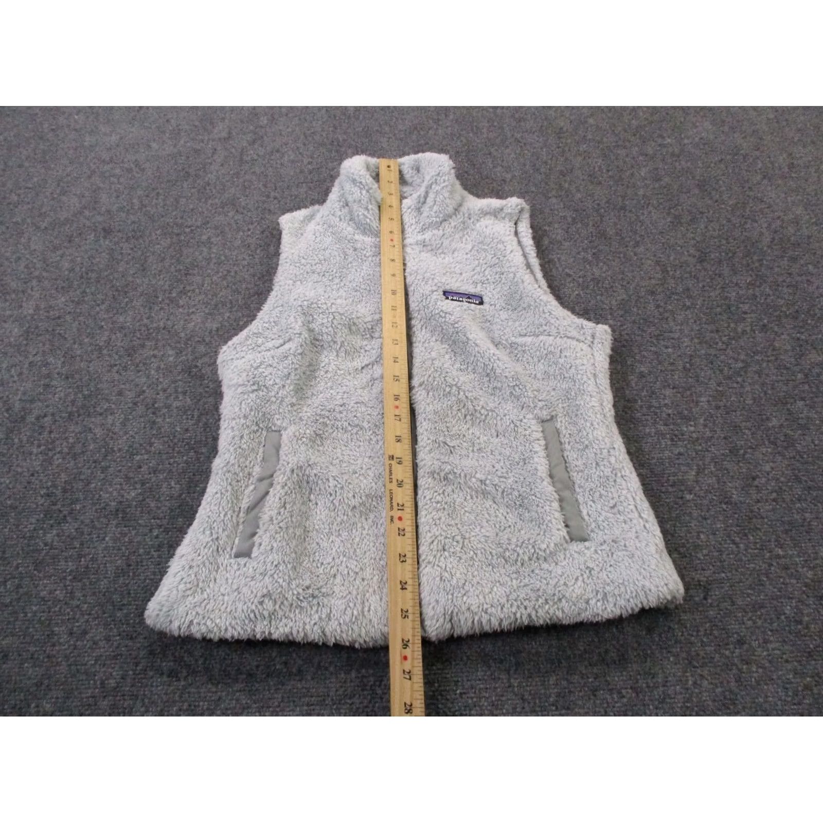 Patagonia Patagonia Vest Women M Blue Fleece Zip Logo Outdoor Hiking 25215 Size M / US 6-8 / IT 42-44 - 3 Thumbnail