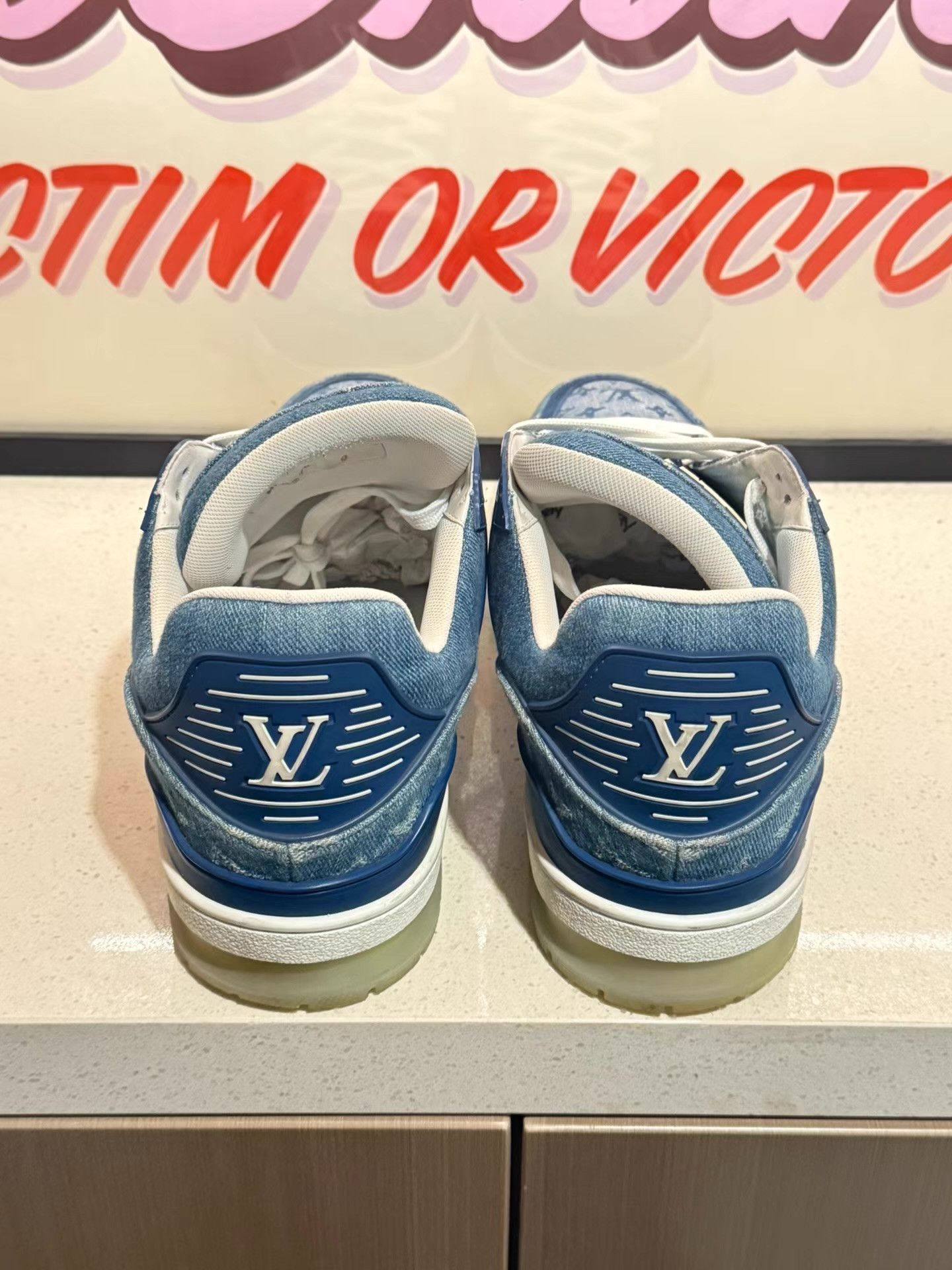 Louis Vuitton LOUIS VUITTON Trainer Blue Denim Low-top Sneakers Ｑ20 Size US 9.5 / EU 42-43 - 3 Thumbnail