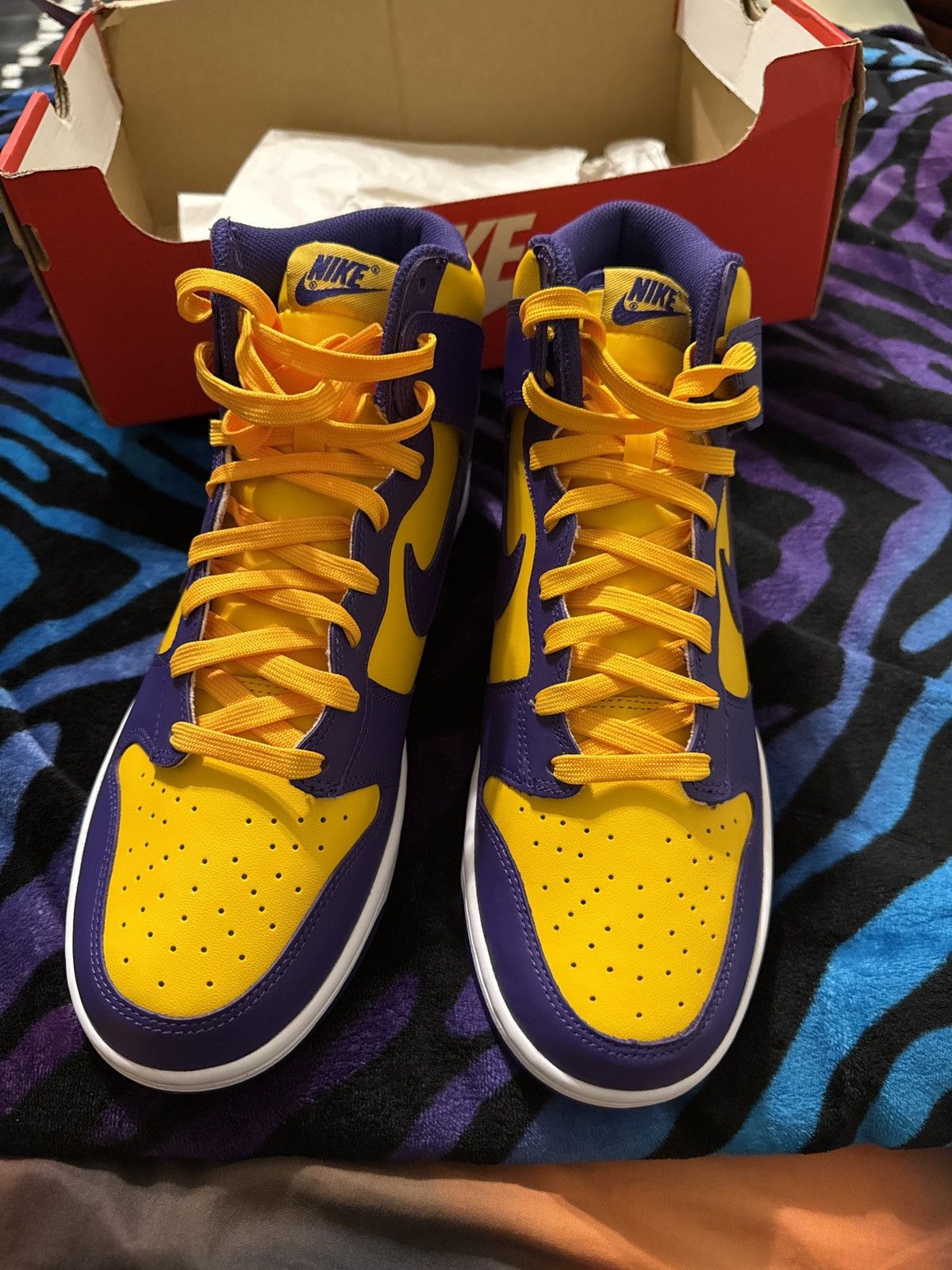 Nike NIKE DUNK LAKER Size US 10.5 / EU 43-44 - 3 Thumbnail