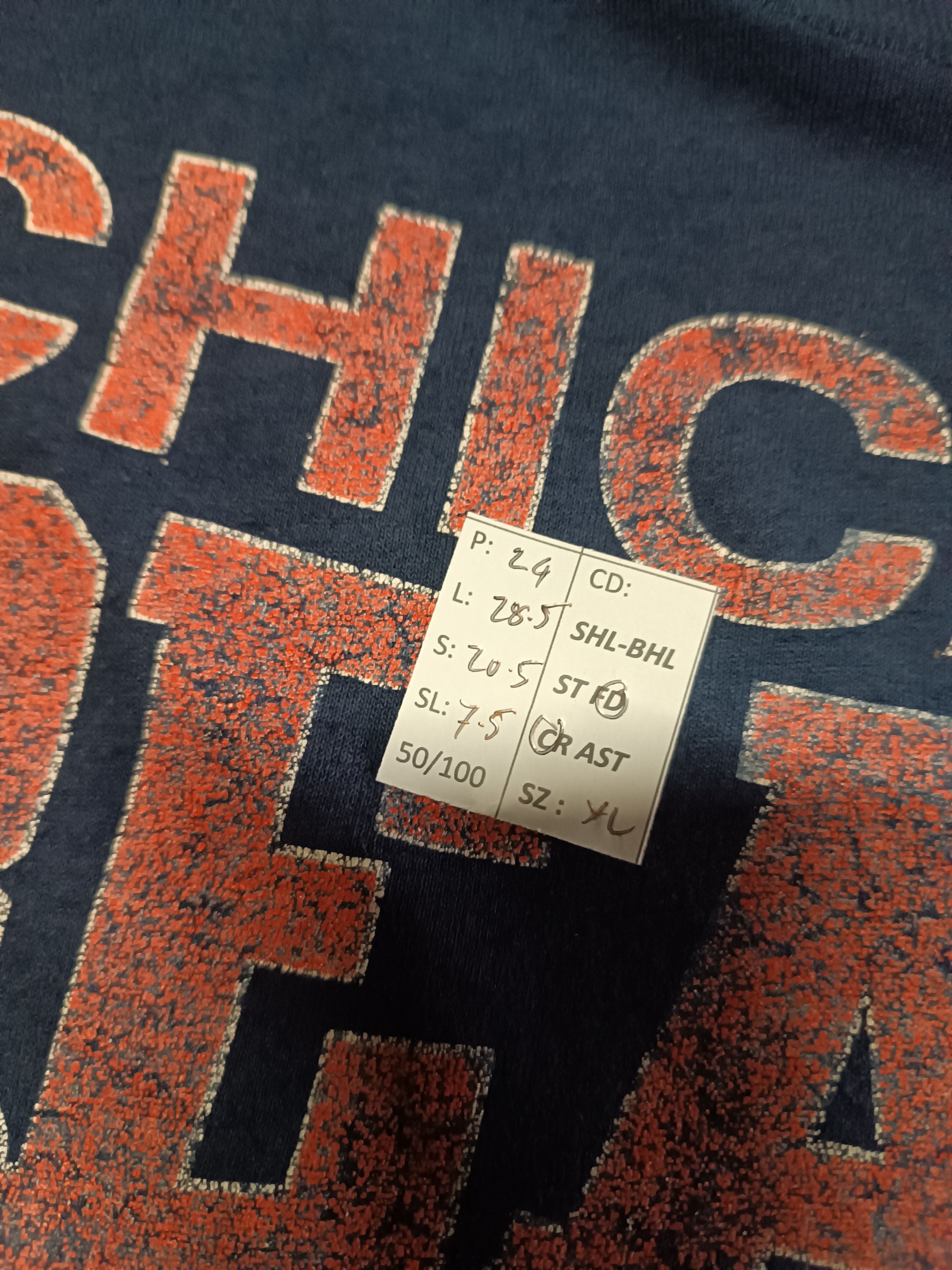 NFL VINTAGE 80'S NFL CHICAGO BEARS FADED TEE BULLS CUBS SOX Size US XL / EU 56 / 4 - 17 Thumbnail