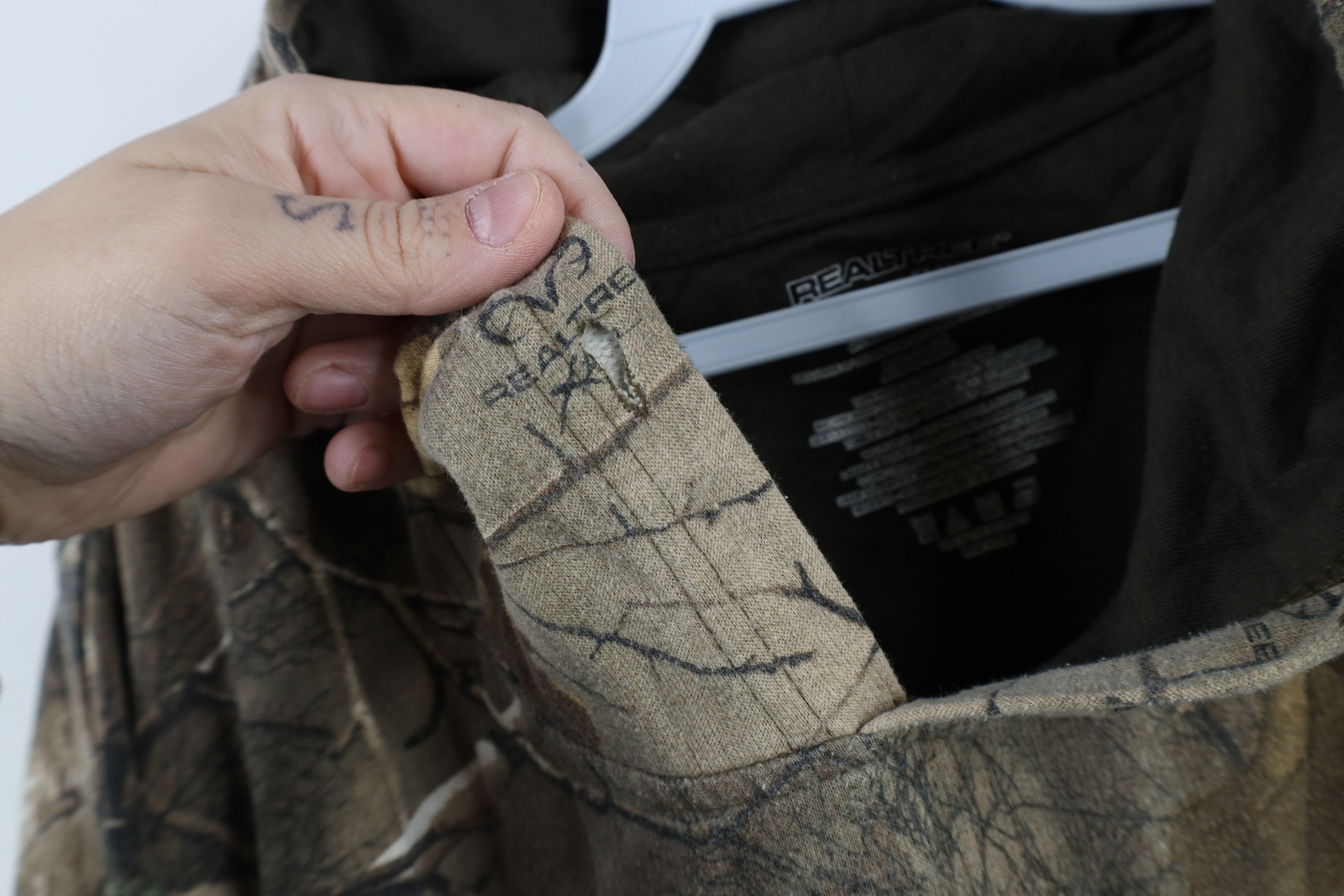 Vintage Vintage Y2K Streetwear Realtree Camouflage Hoodie Sweatshirt Size US XXL / EU 58 / 5 - 5 Thumbnail