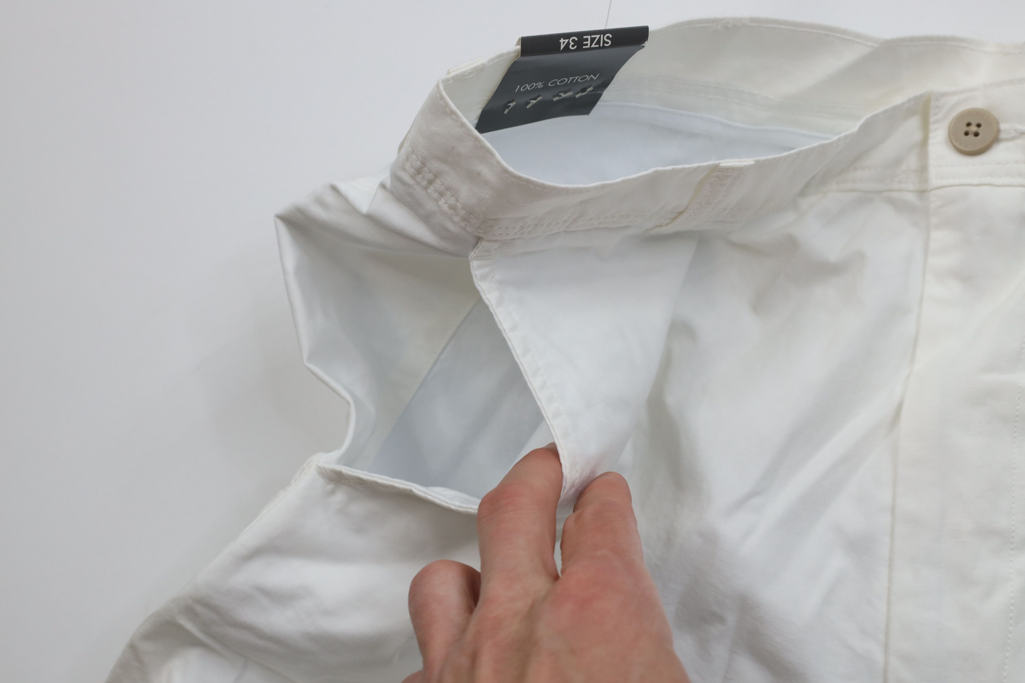 Jos. A. Bank Deadstock Vintage Y2K Jos A Bank Chino Shorts White Cotton Size US 34 / EU 50 - 5 Thumbnail